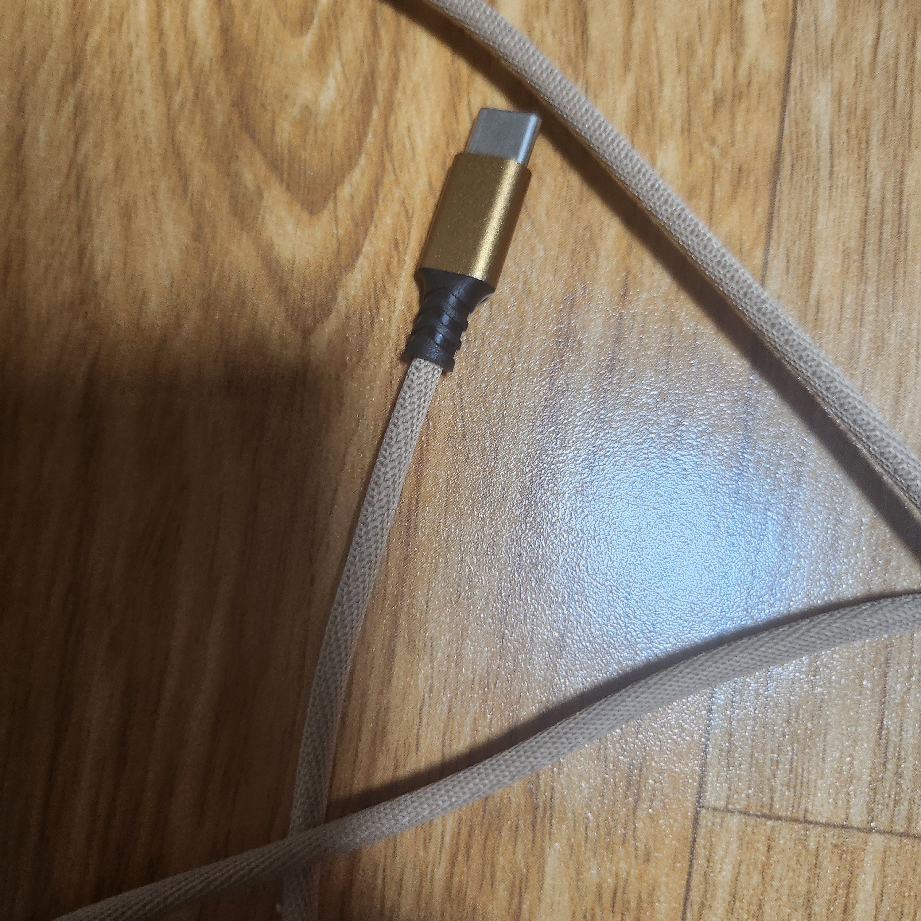 SINJIMORU Dutch Fabric Quick USB-A to C Type Charging Cable 2M 착용 스타일