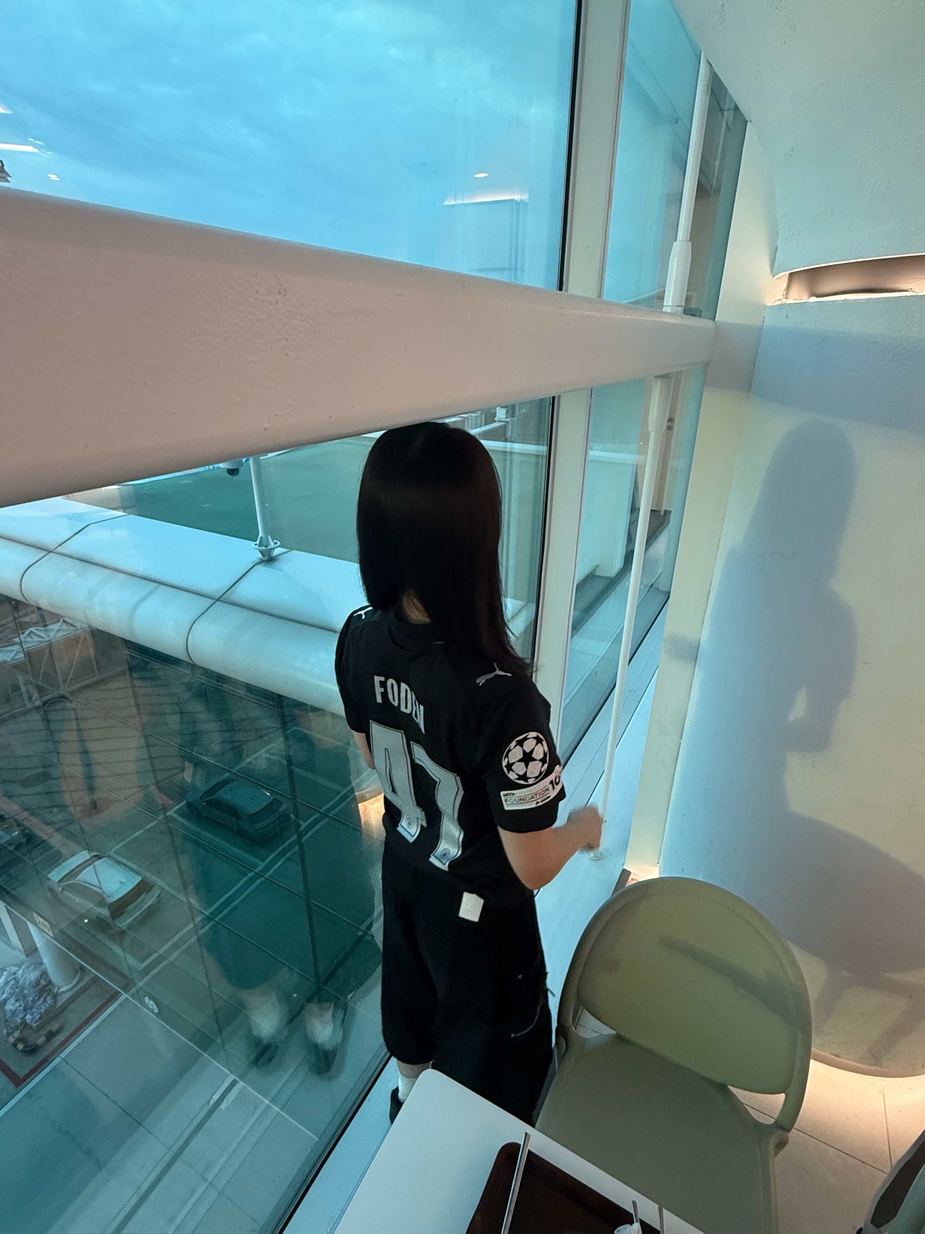 (W) Nike NSW Chill Knit Graphic T-Shirt Midnight Navy, BAPE Baby Milo Plush Doll Backpack Pink 착용 스타일 - 6