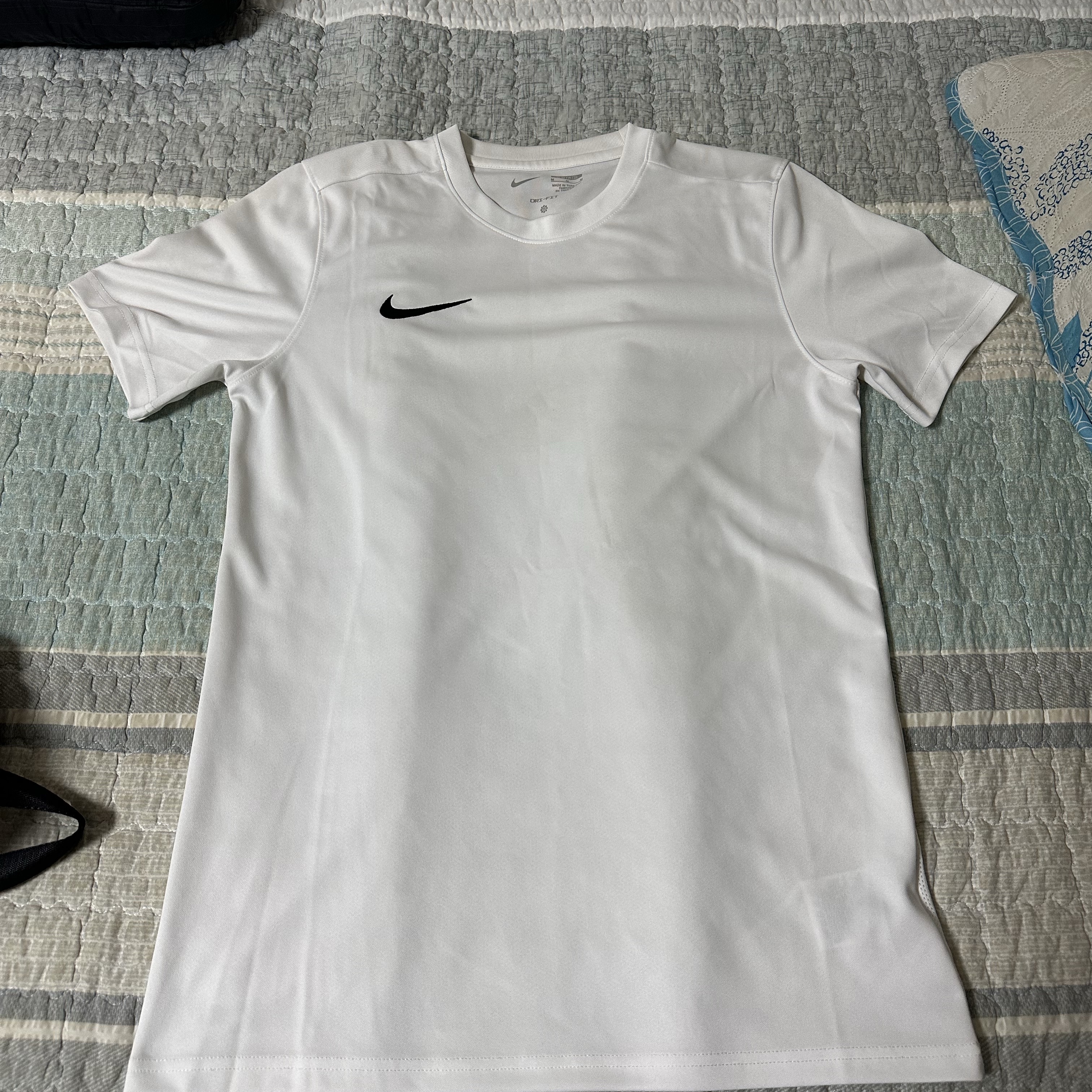 Nike Dri-Fit Park 7 T-Shirt White 착용 스타일