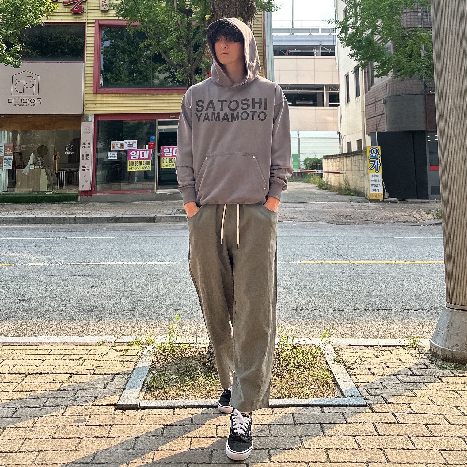 Vans ComfyCush Old Skool Black True white 착용 스타일
