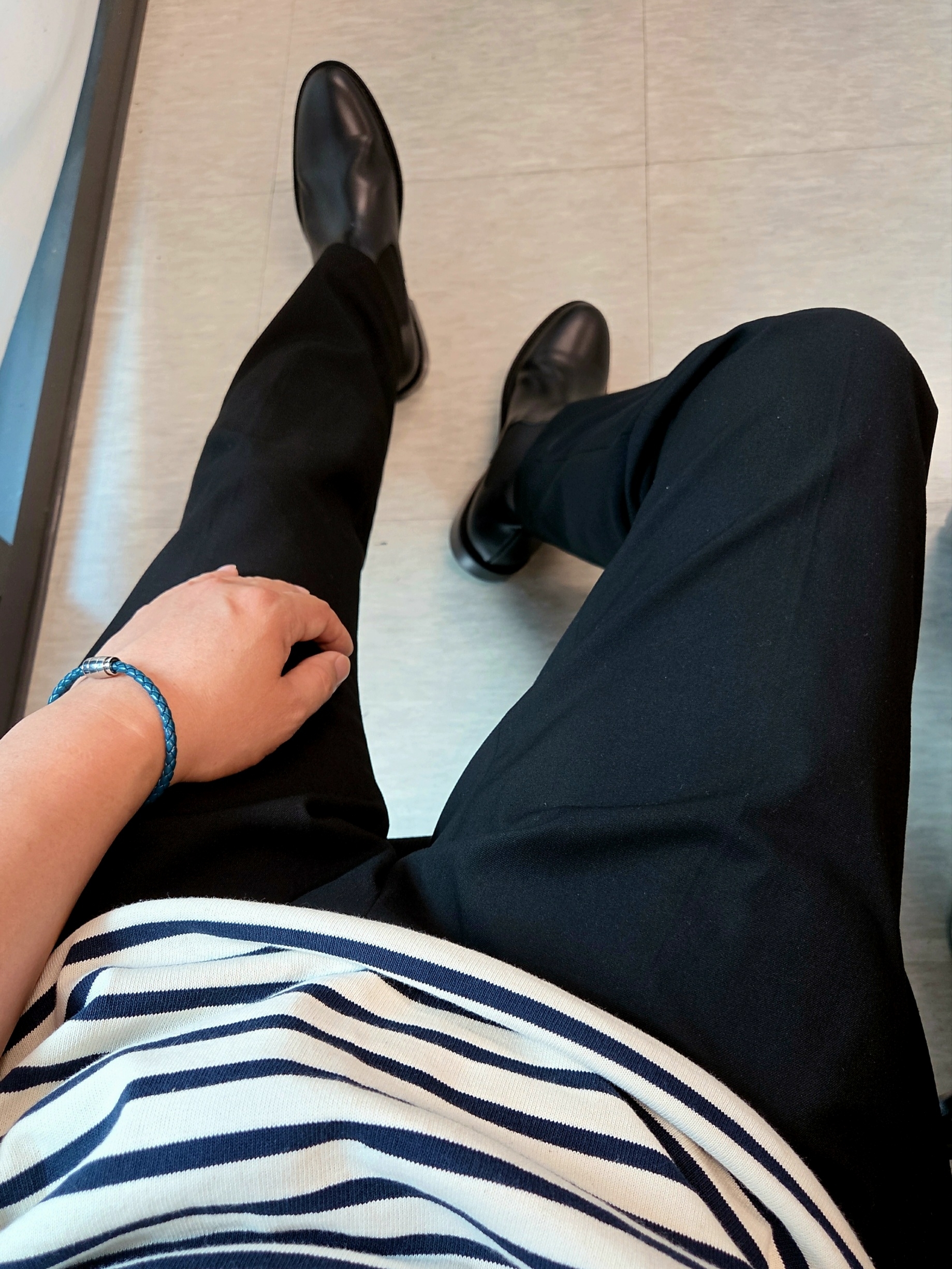 Romantic Move New Tampere Chelsea Boots Black, Saint James Meridien Moderne Striped Sailor Shirt Ecru Marine 착용 스타일