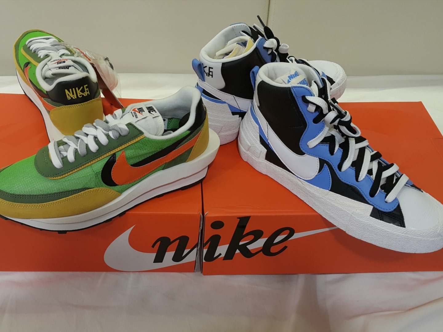 Nike x Sacai Blazer Mid White Black Legend Blue, Nike x Sacai LDWaffle Green Multi 착용 스타일