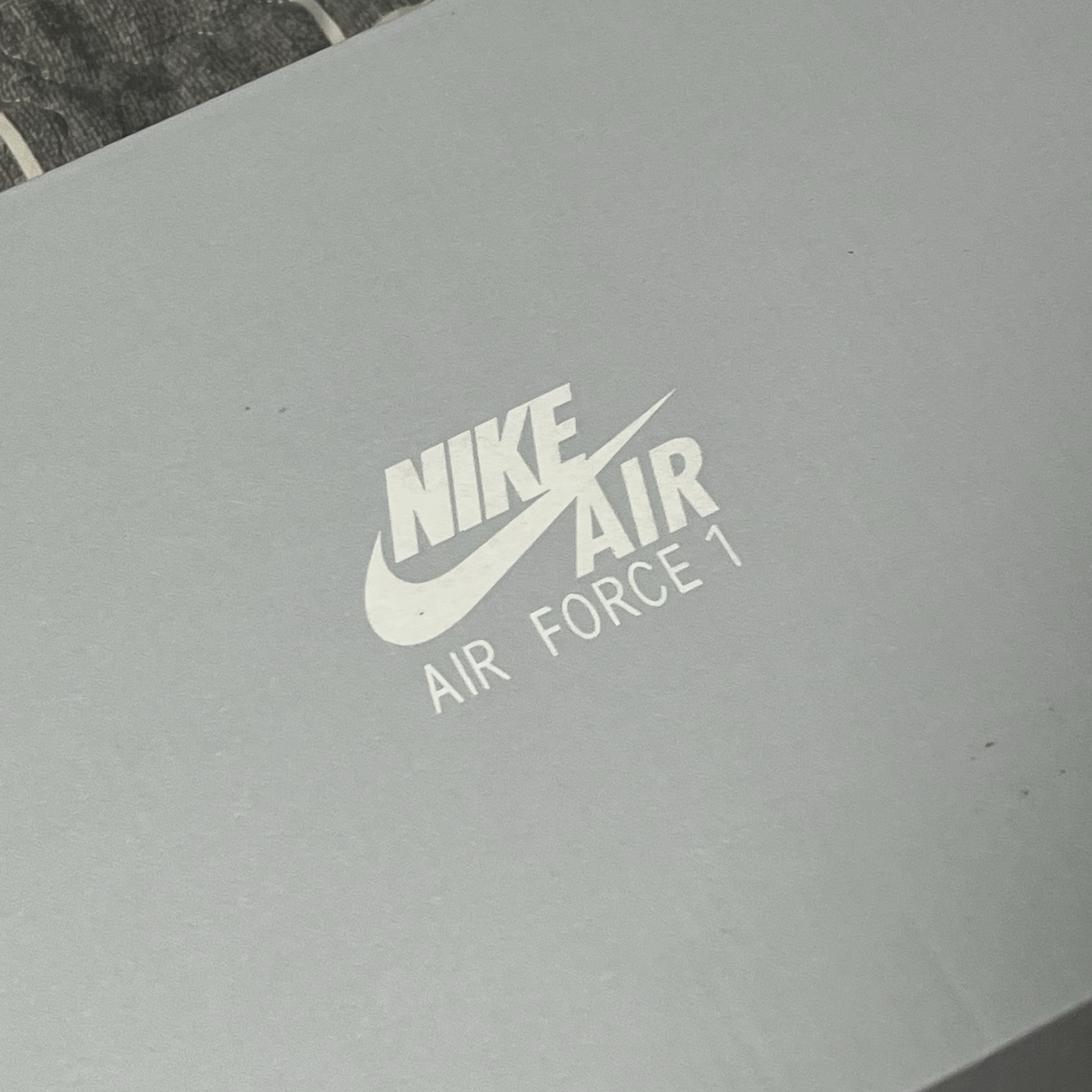 Nike Air Force 1 '07 Low White 착용 스타일 - 1
