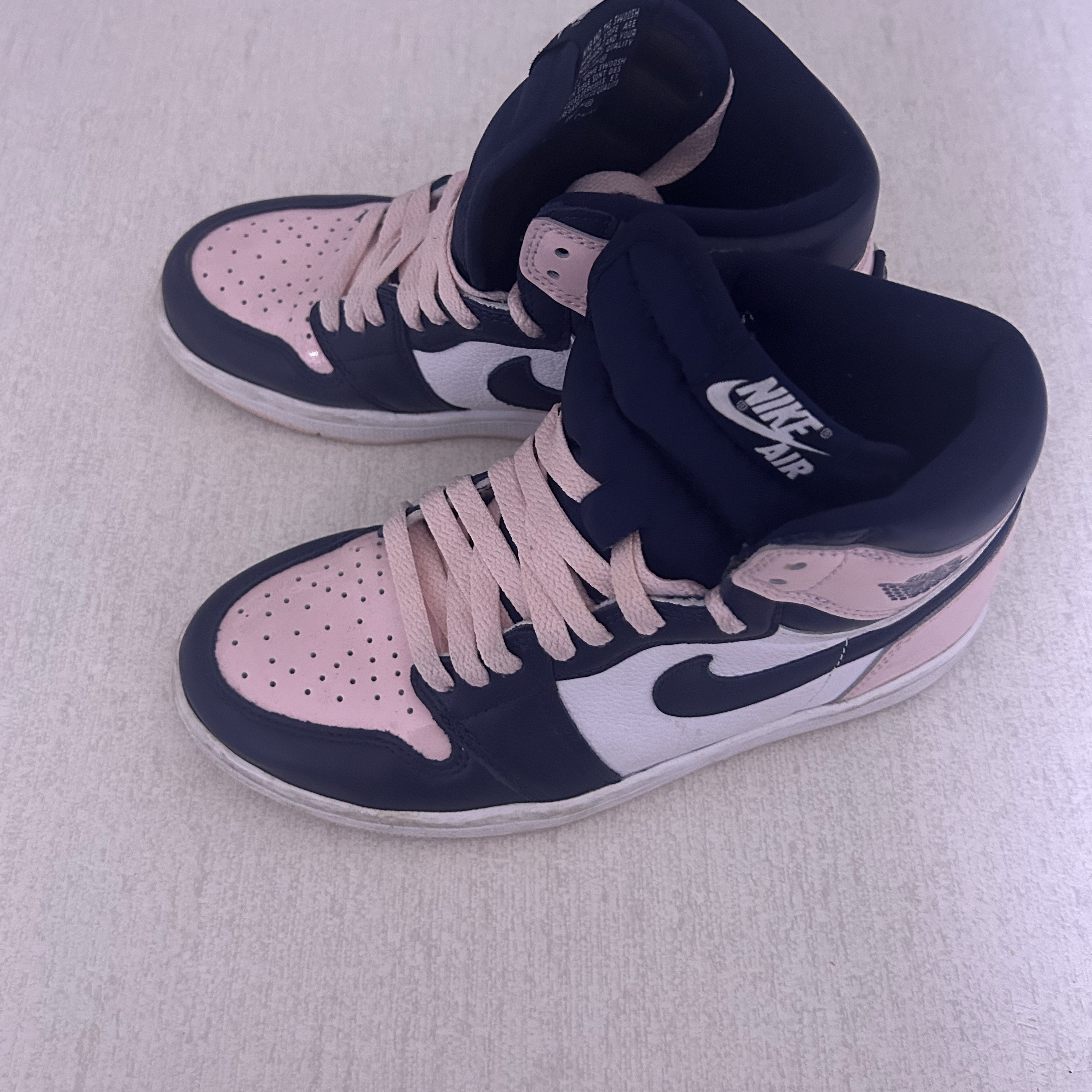 (W) Jordan 1 Retro High OG Atmosphere 착용 스타일