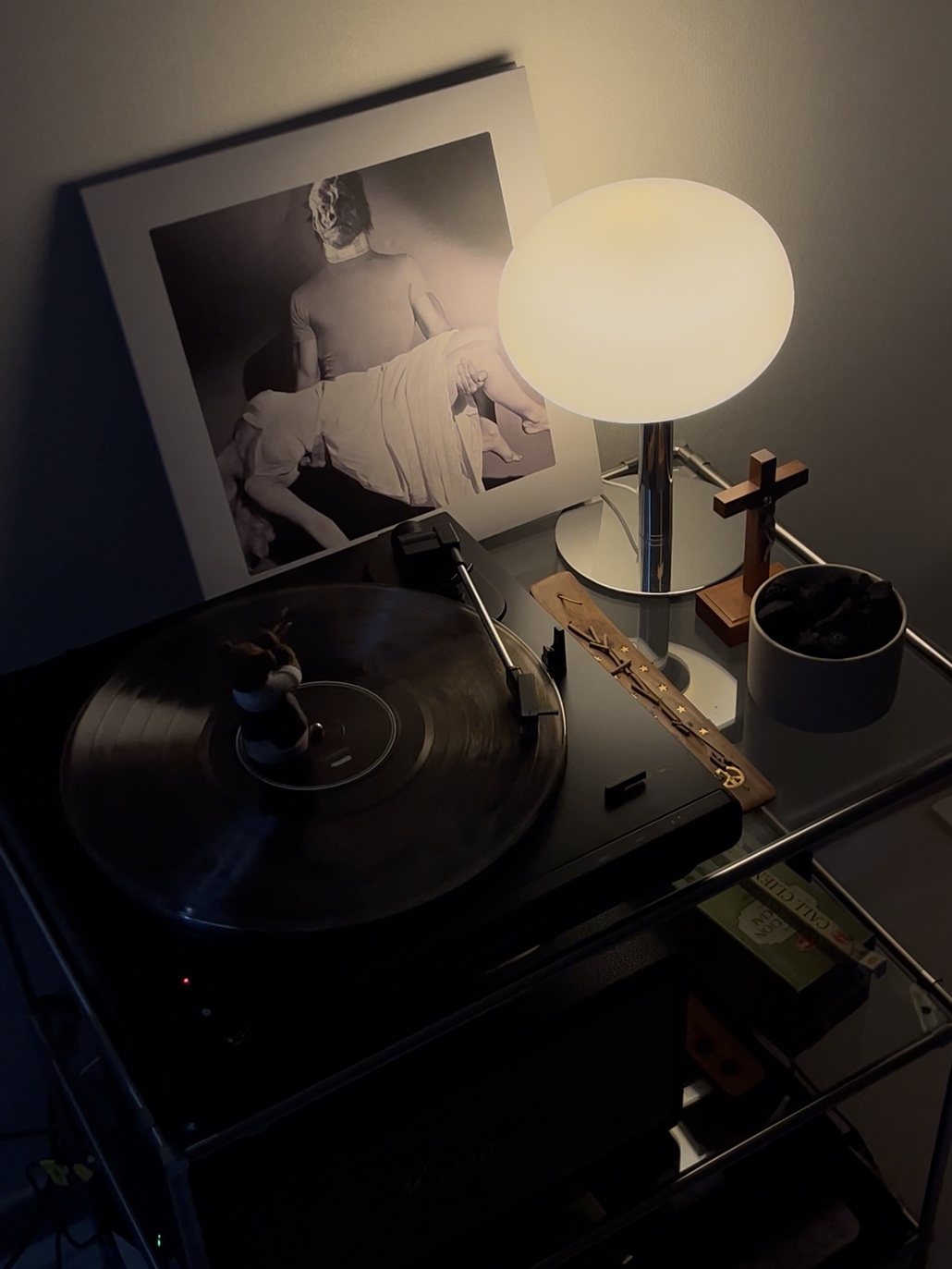 The Black Skirts 3rd Album Part 2 Thirsty Marble Smoke Translucent, Marshall Stanmore II Bluetooth Black (Korean Ver.) 착용 스타일