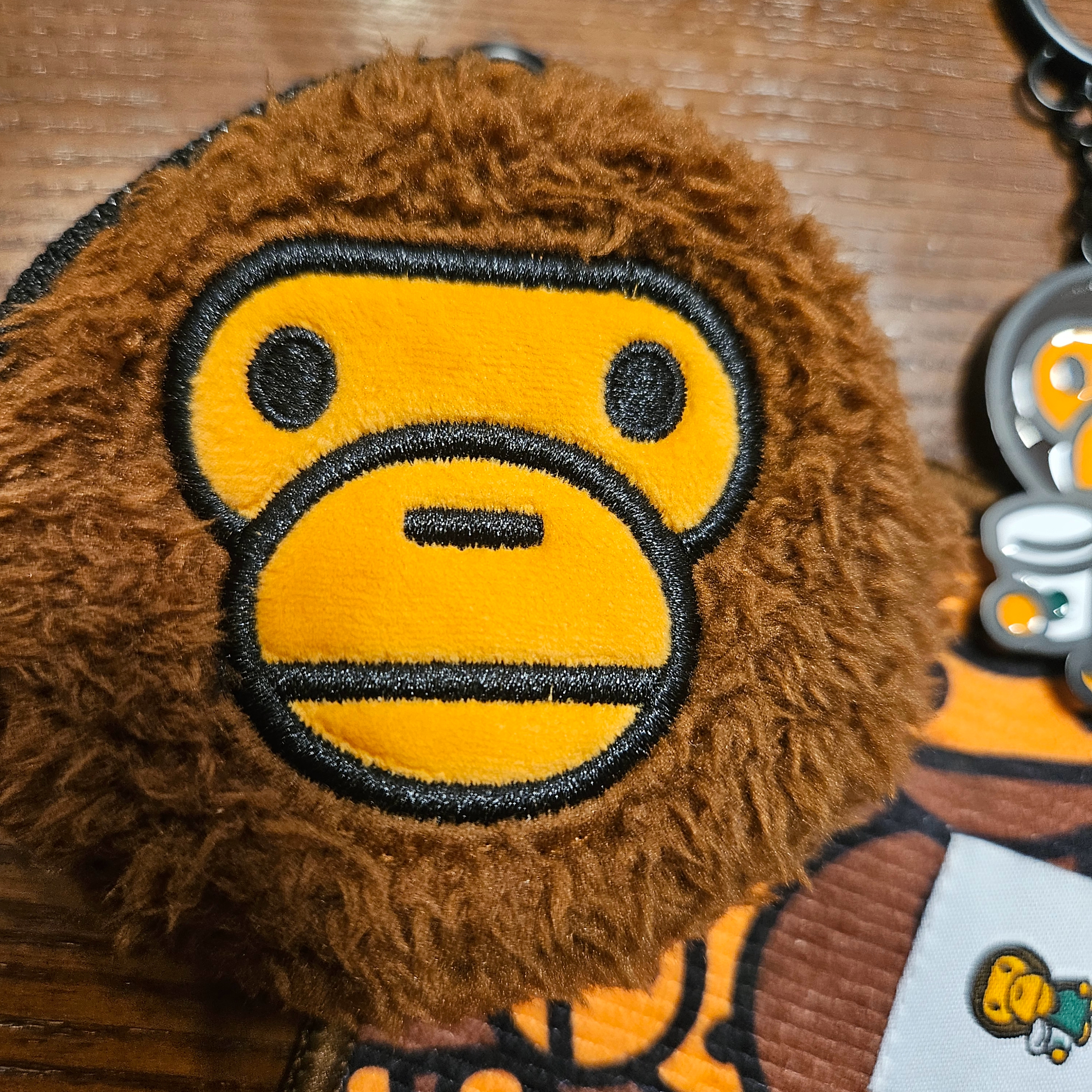 Starbucks x BAPE Baby Milo Coaster 착용 스타일 - 1