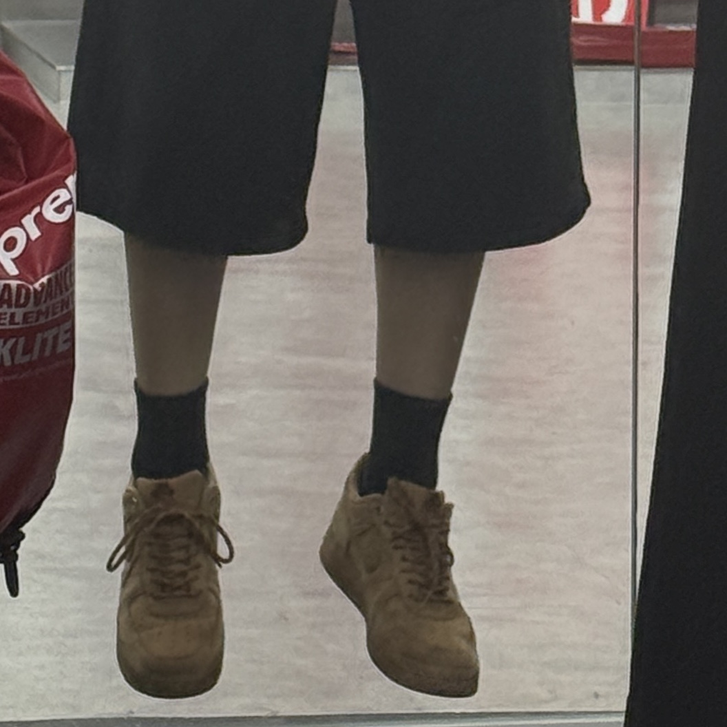Nike Air Force 1 '07 WB Flax 착용 스타일