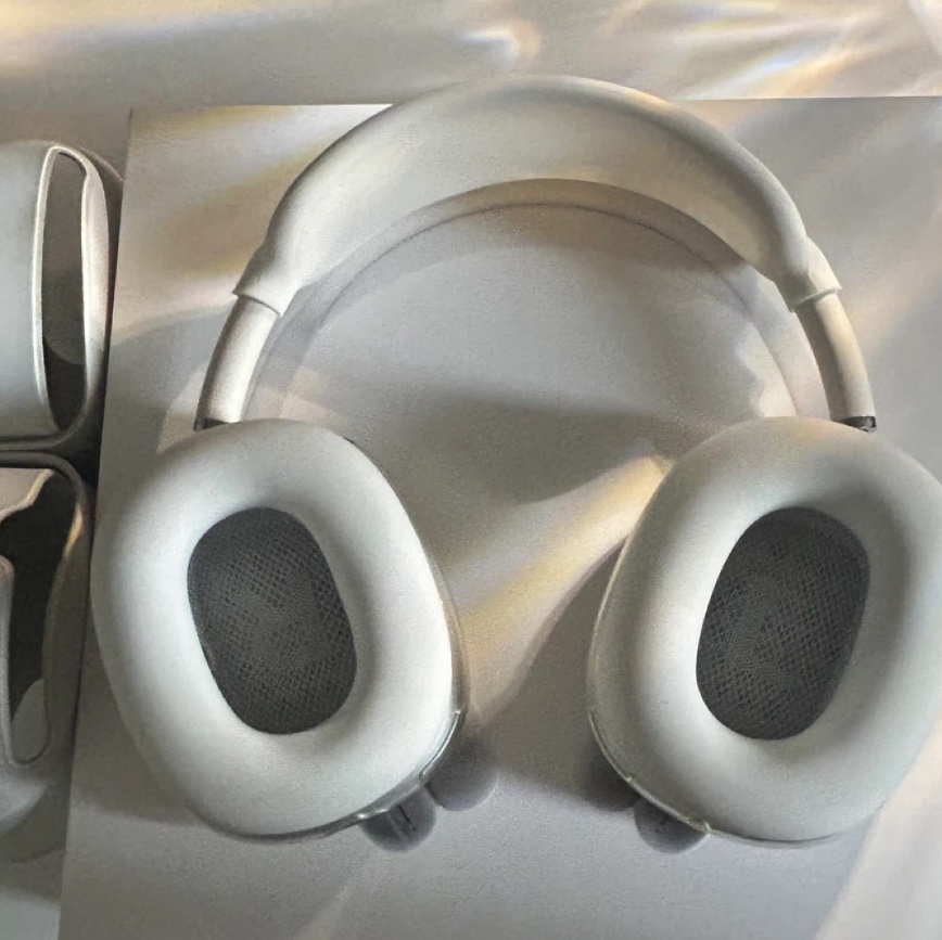 Apple AirPods Max Lightning Silver (Korean Ver.) 착용 스타일