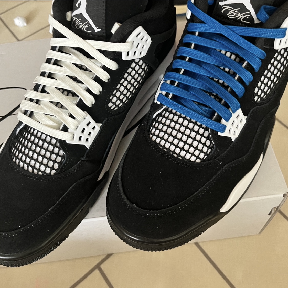 Jordan 4 Retro White Thunder 착용 스타일 - 2