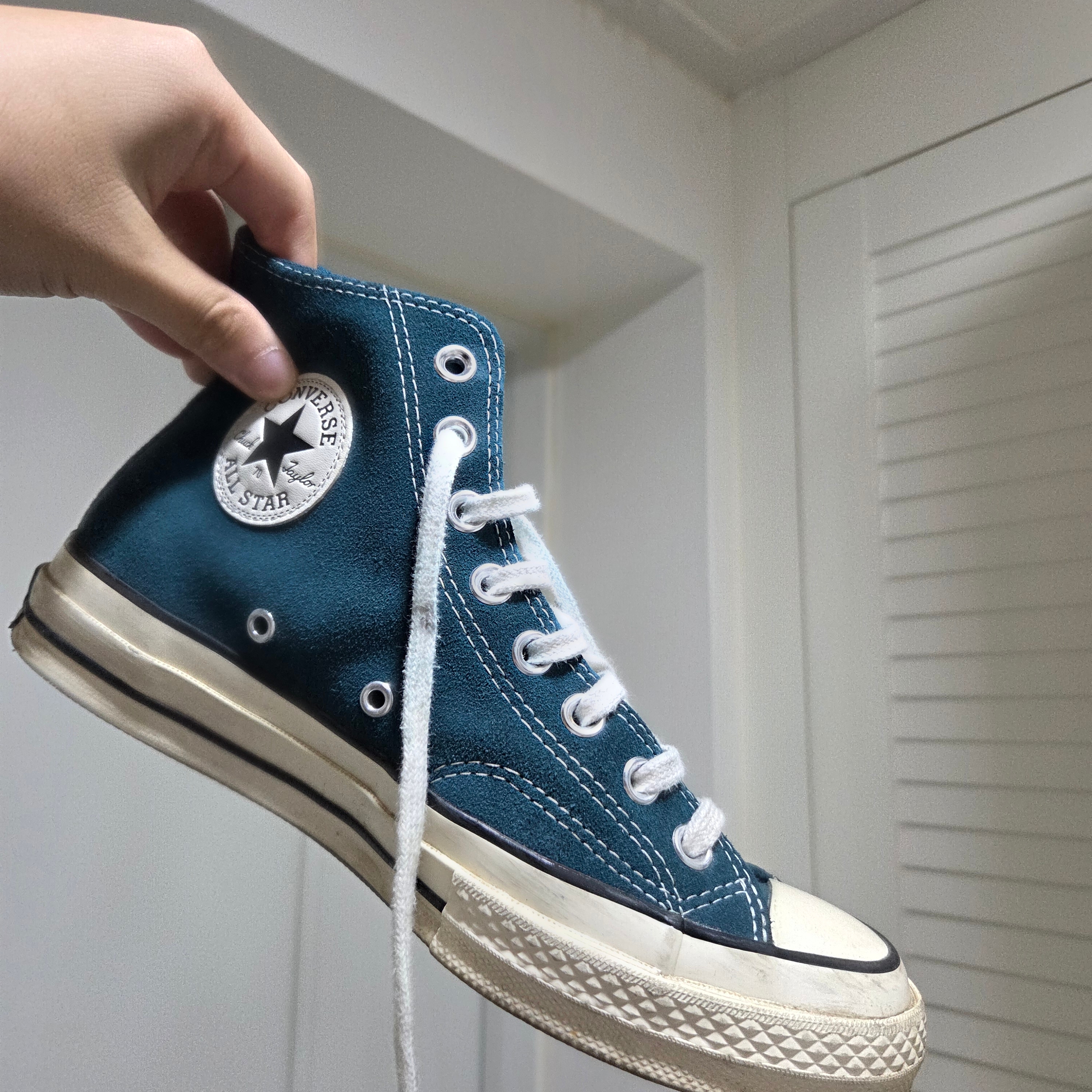 Converse Chuck 70 High Suede Midnight Turquoise 착용 스타일