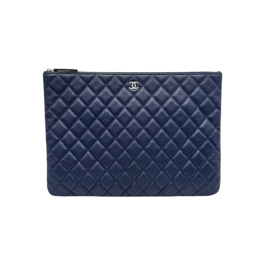 ITPT74EWJVN3 Chanel Caviar Classic Silver Coco Logo Large Clutch