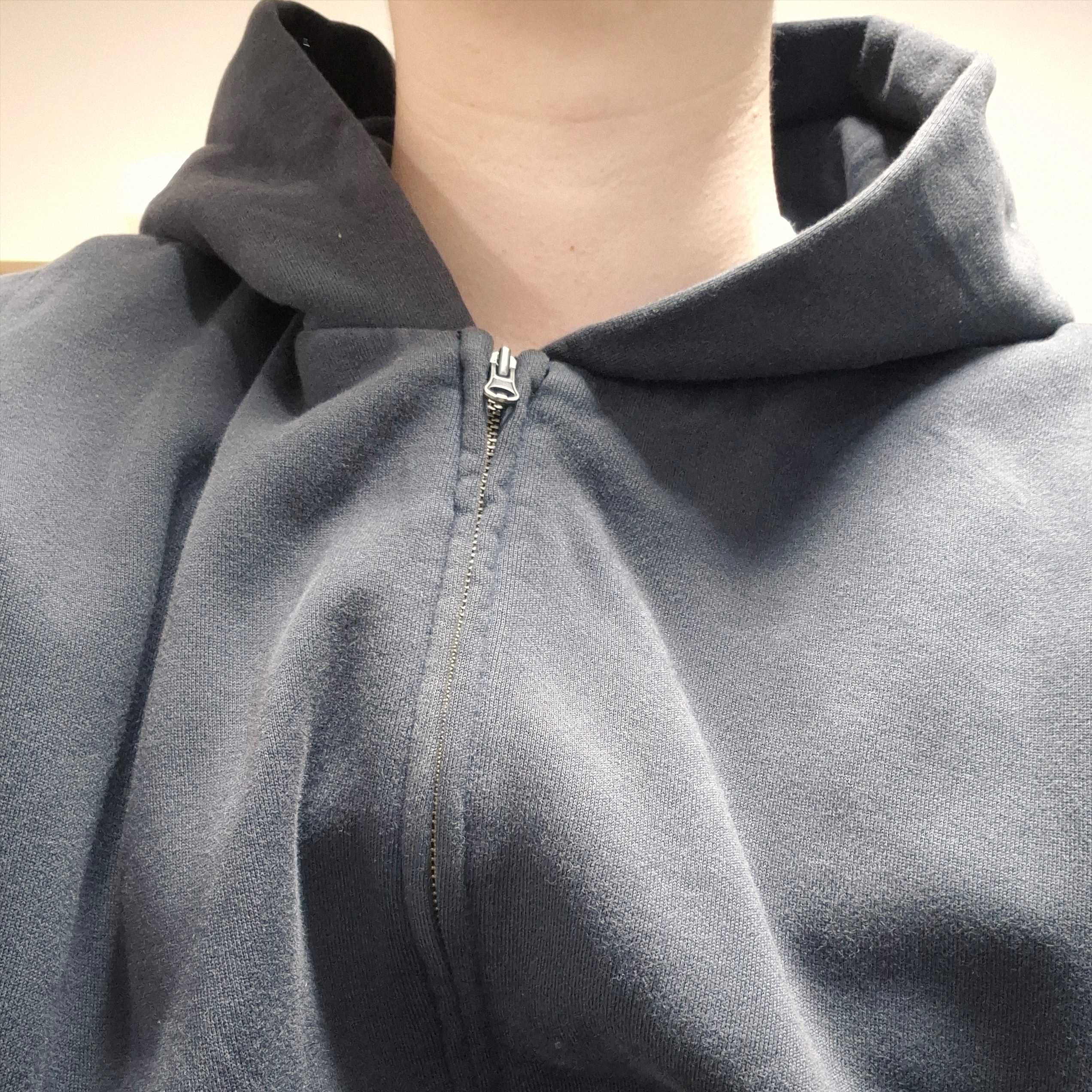 Yeezy YZY Zip-Up Hoodie Black 착용 스타일