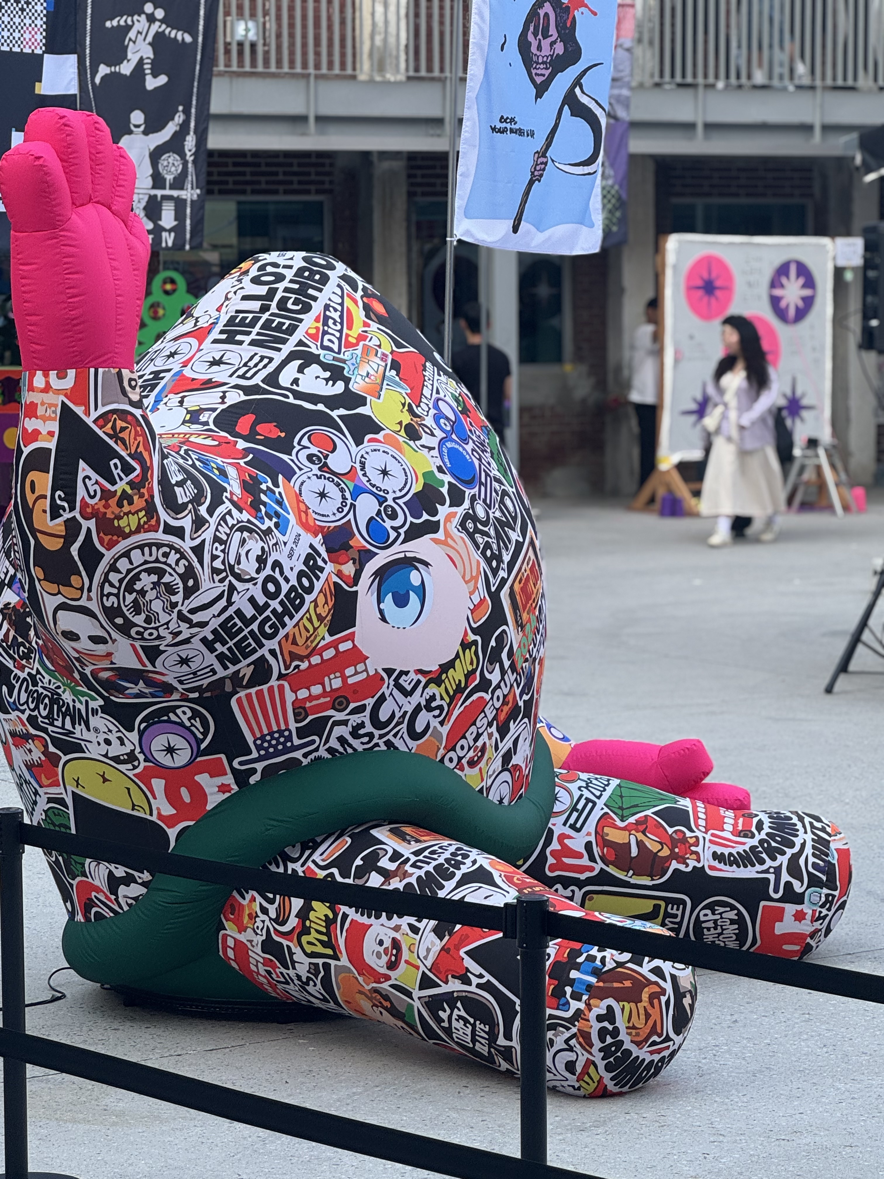 OOPSeoul 2025 - Visual Art Festival 착용 스타일 - 2