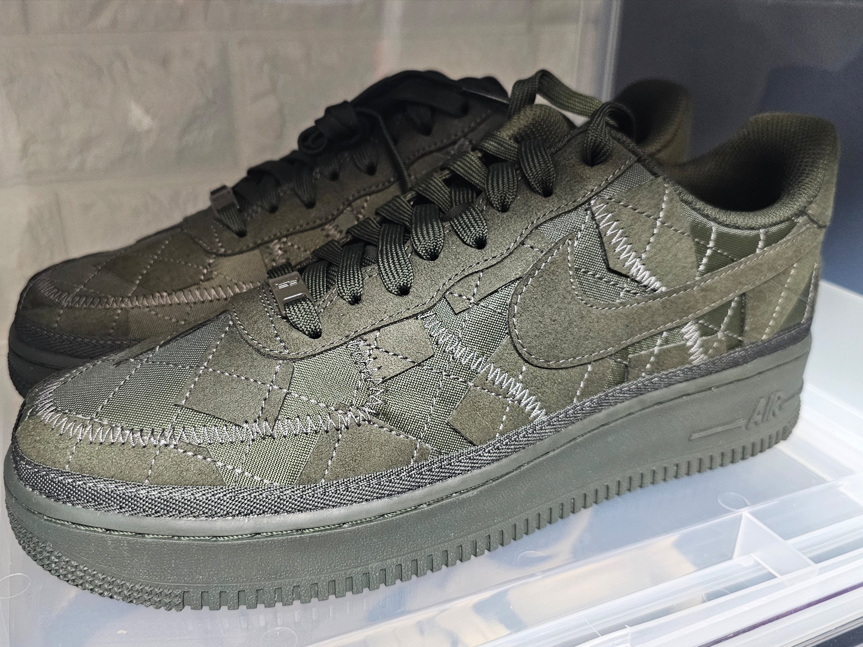 Nike x Billie Eilish Air Force 1 Low '07 SP Sequoia 착용 스타일