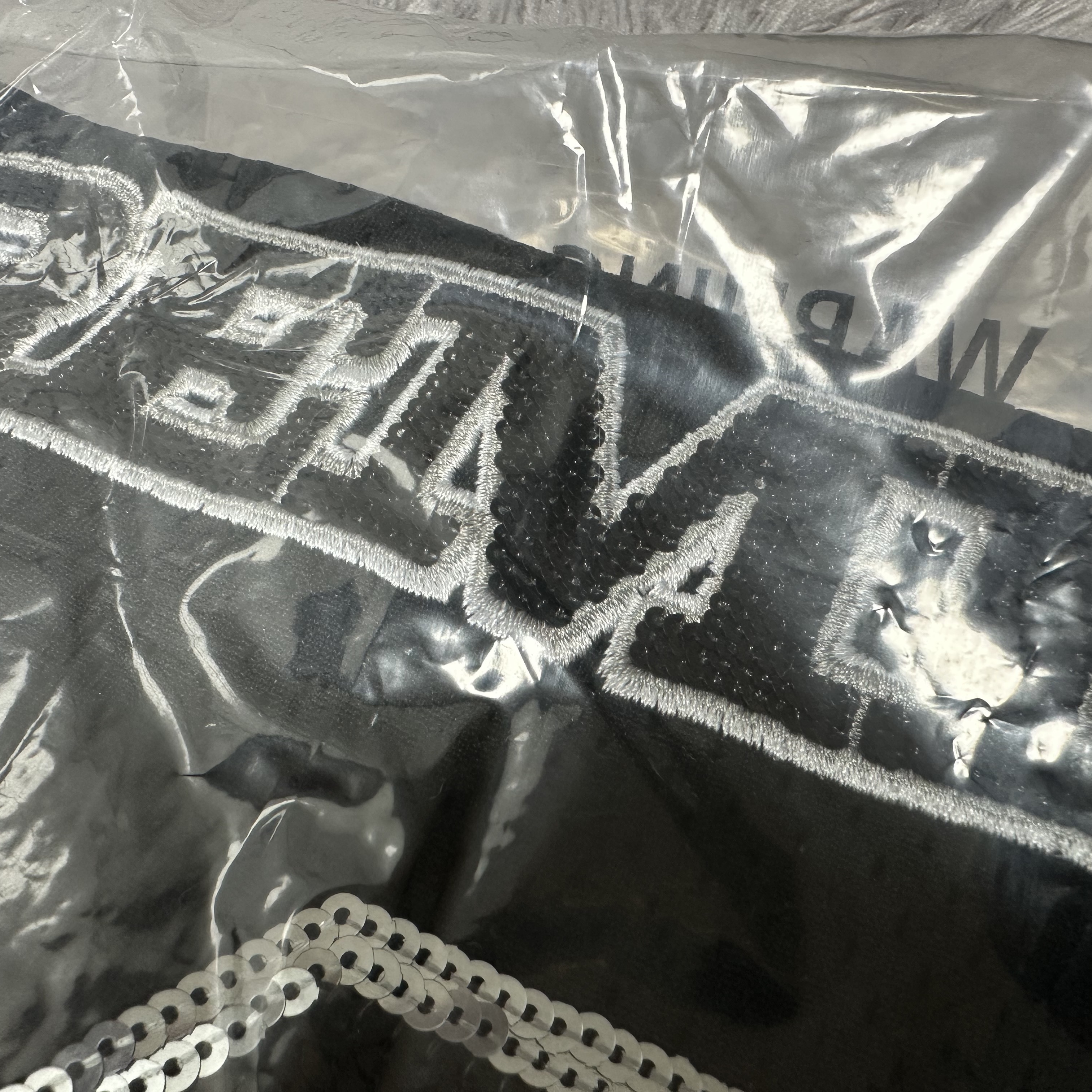 Supreme Sequin Football Jersey Black - 25FW 착용 스타일 - 2