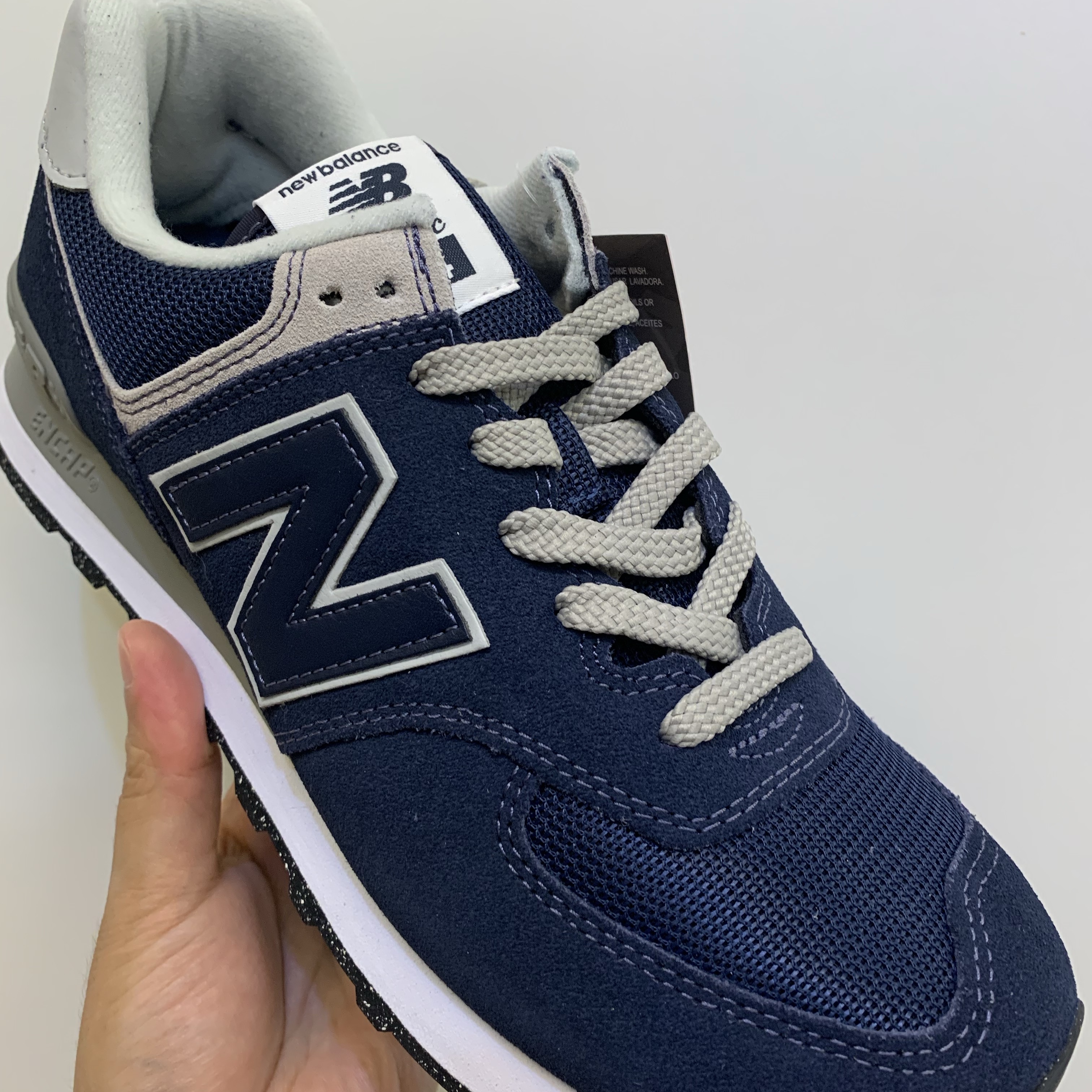 New Balance 574 Navy - D Standard 착용 스타일