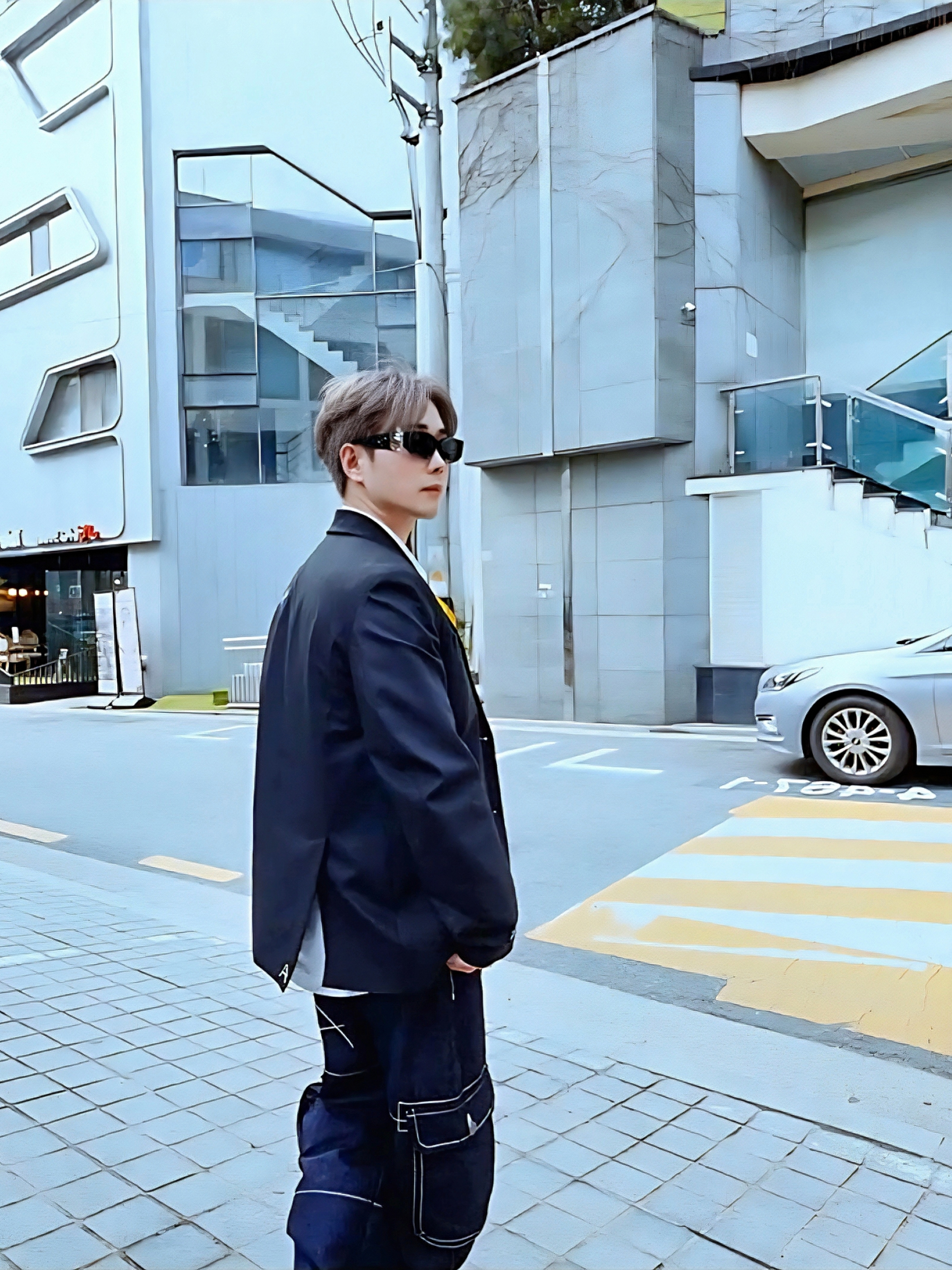 Zara x Ader Error Oversize Blazer Black 착용 스타일 - 1