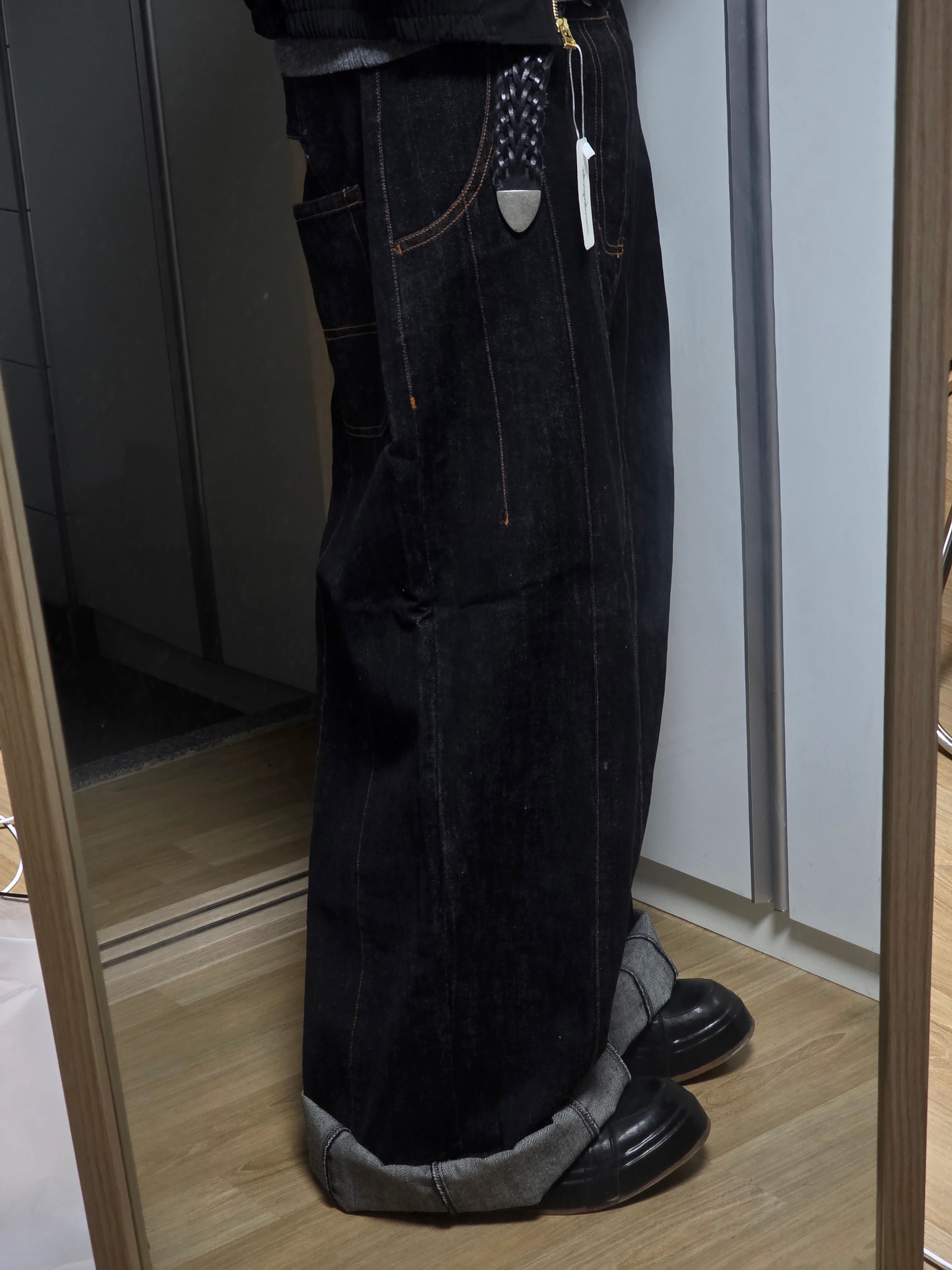 SOULESURES BOLD ATLAS, [더블적립]Farfromwhat Far Weaving Belt Black 착용 스타일