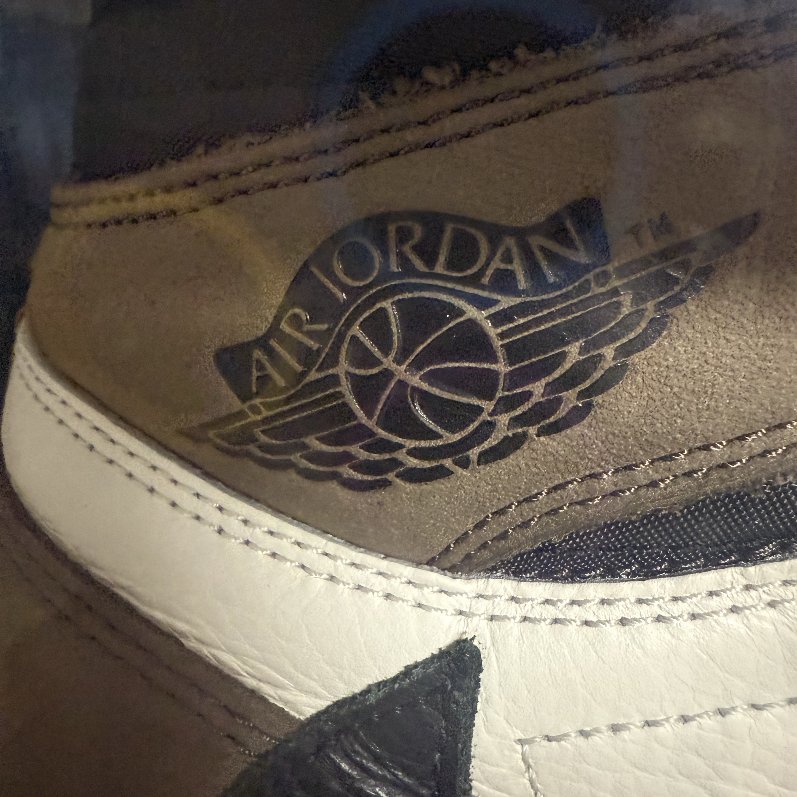 Jordan 1 x Travis Scott Retro High OG SP Mocha 착용 스타일
