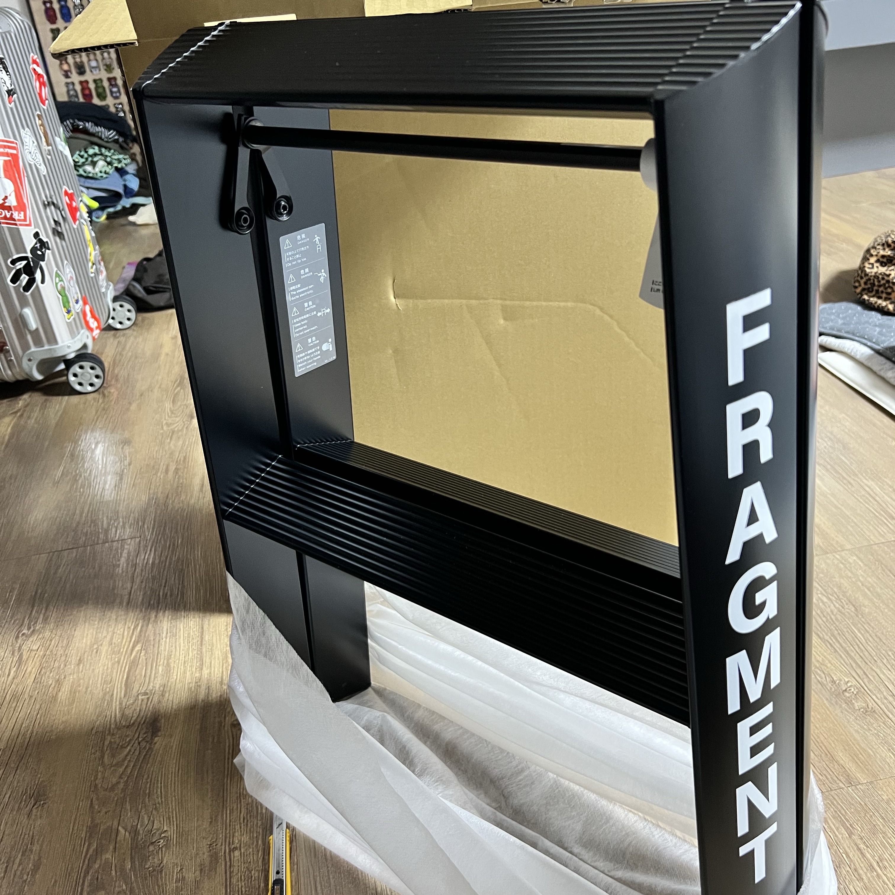 Fragment x Lucano Step Stool Black 착용 스타일 - 1