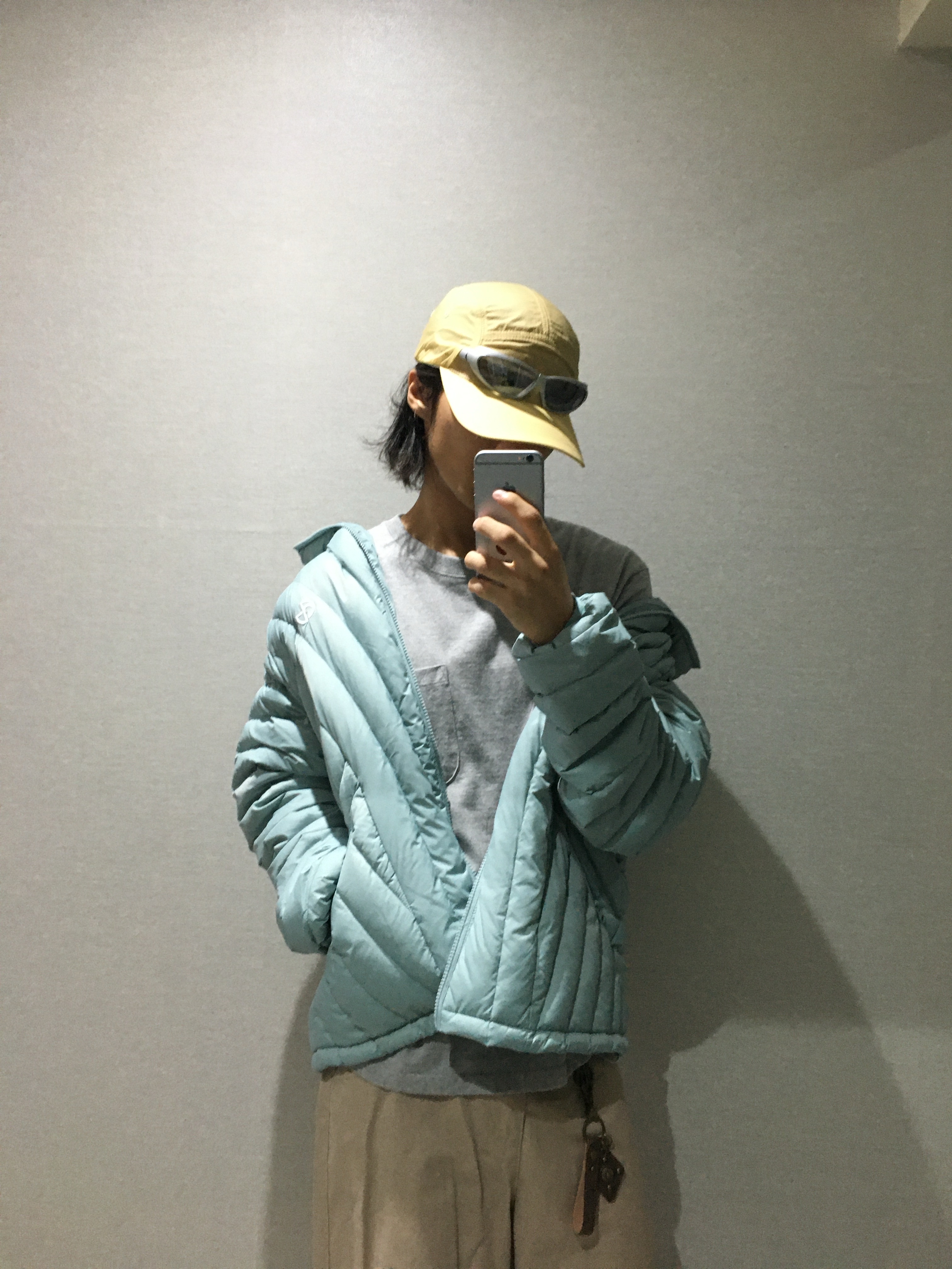 [KREAM 단독] NOMANUAL Nubes Light Duck Down Marina 착용 스타일 - 4