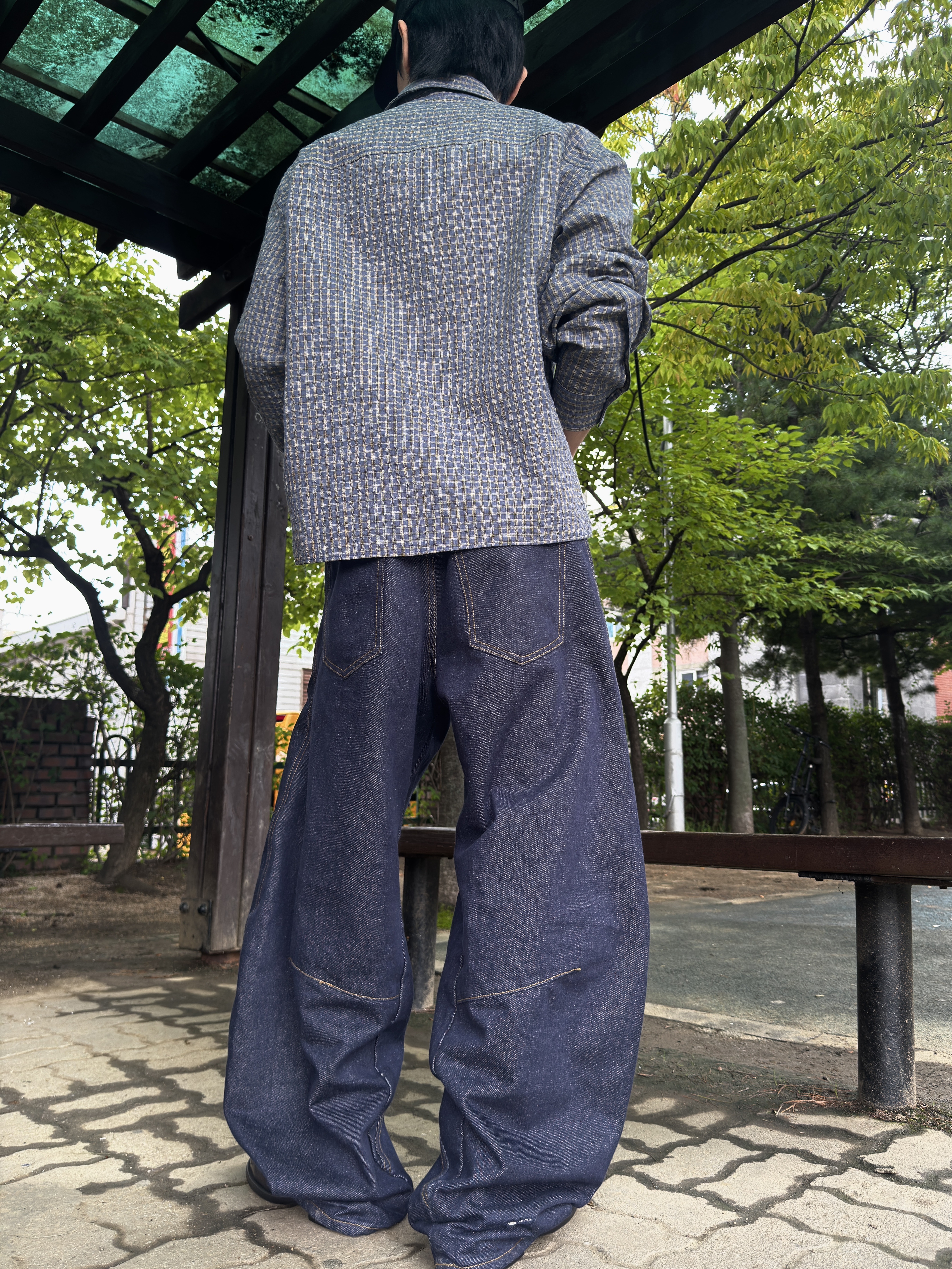 Zara Check Shirt Black White 착용 스타일 - 6