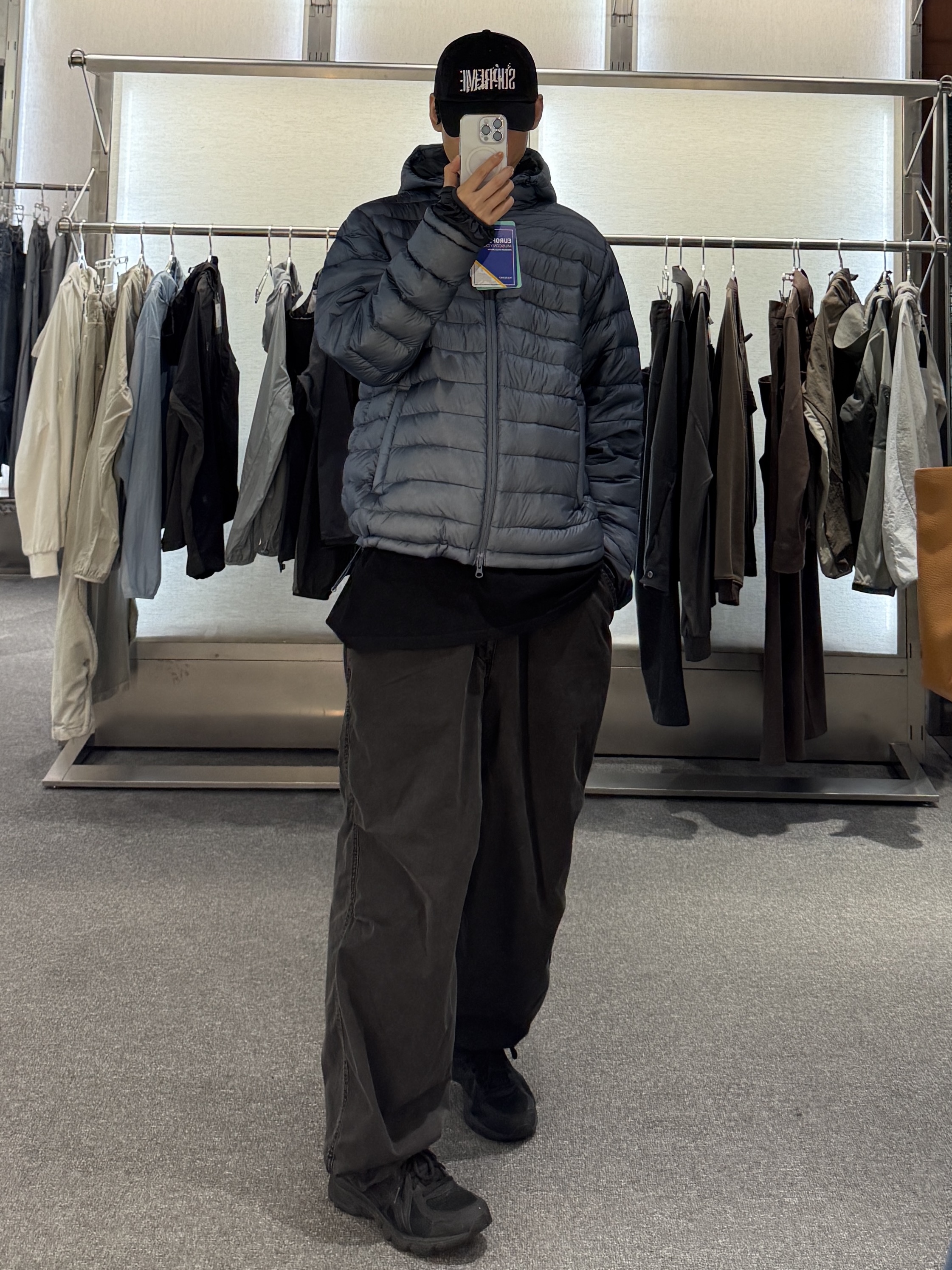 Asics Jog 100 T Black - 4E Extra Wide, Uniqlo C Wide Parachute Pants Denim Dark Gray - KR 착용 스타일 - 1
