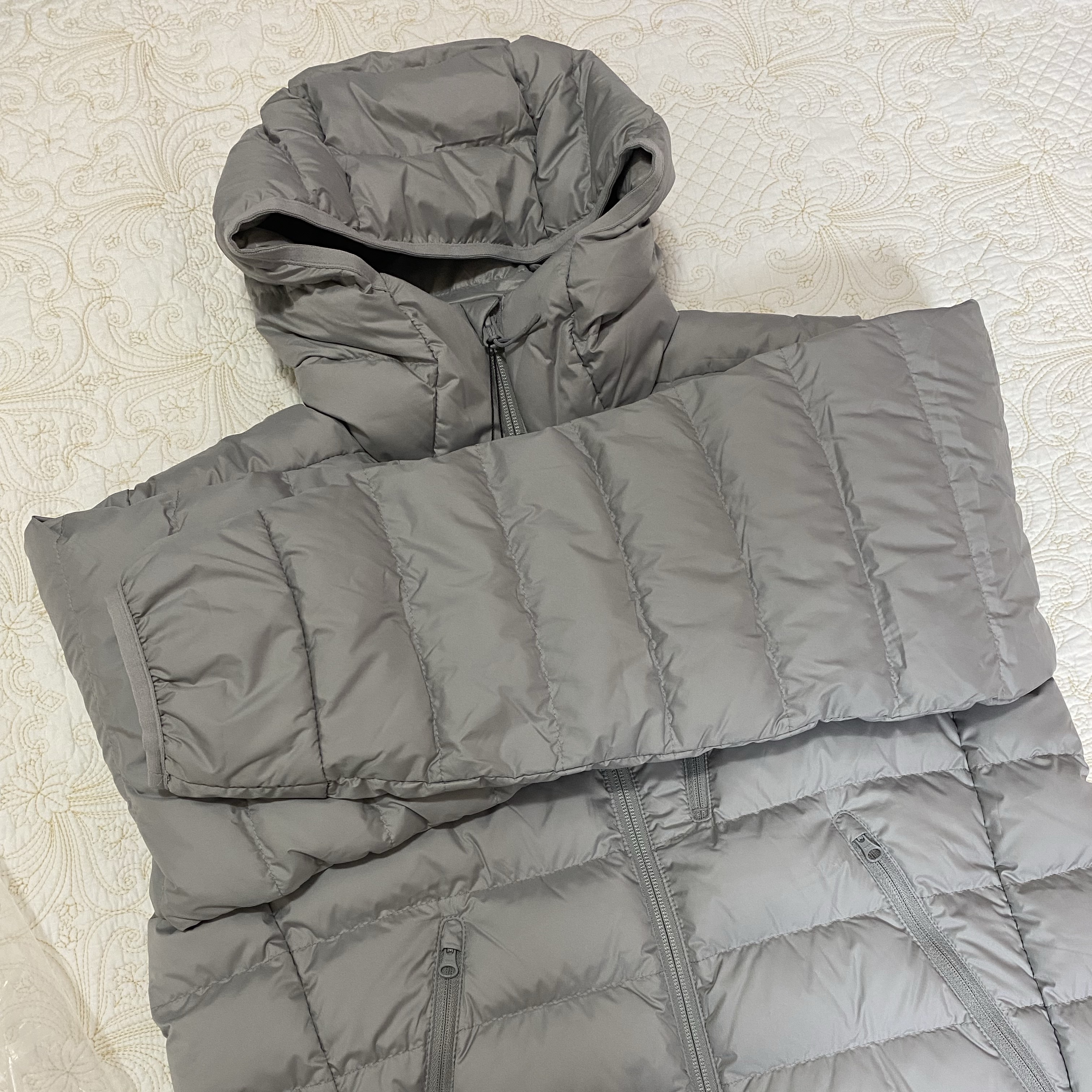 Musinsa Standard City Leisure Hooded Light Down Jacket Light Grey 착용 스타일