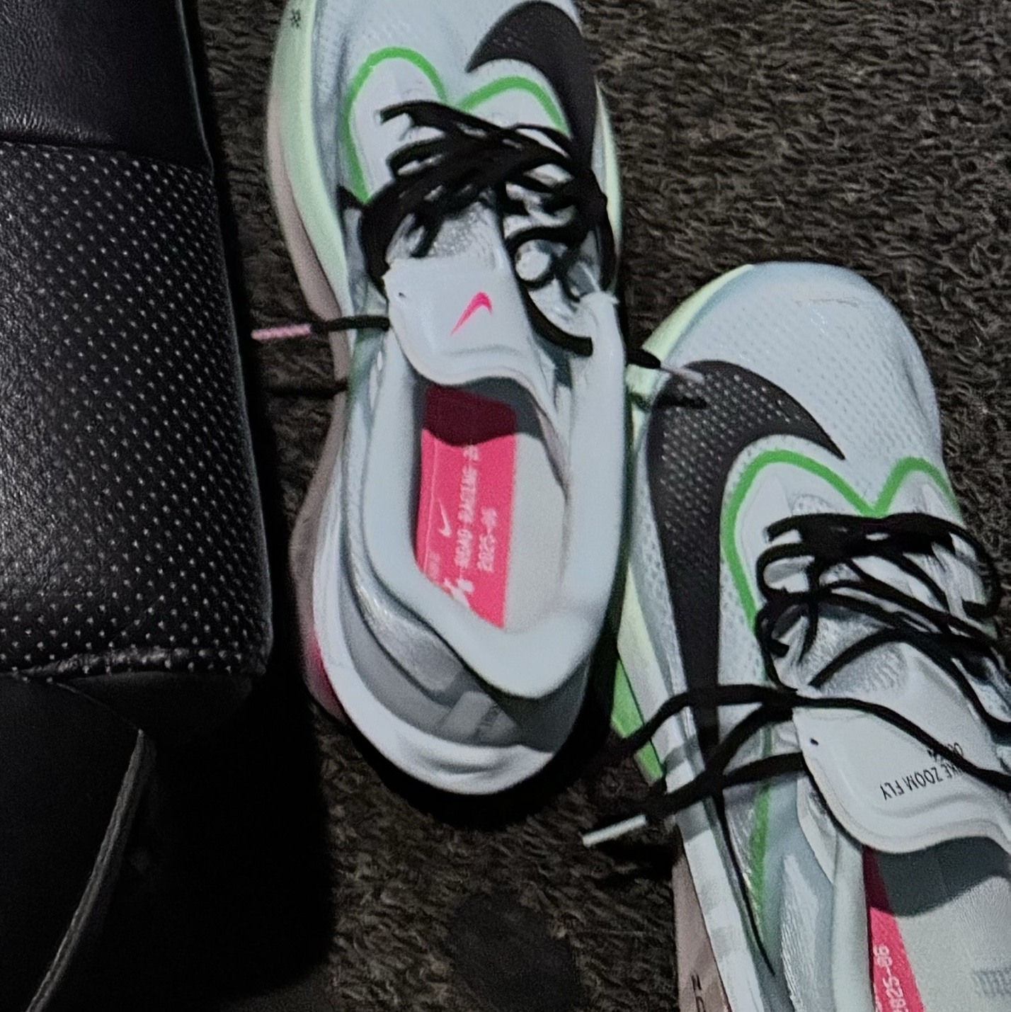 Nike Zoom Fly 6 Glacier Ice Hyper Pink, Nike Zoom Fly 6 White Smoke Grey 착용 스타일