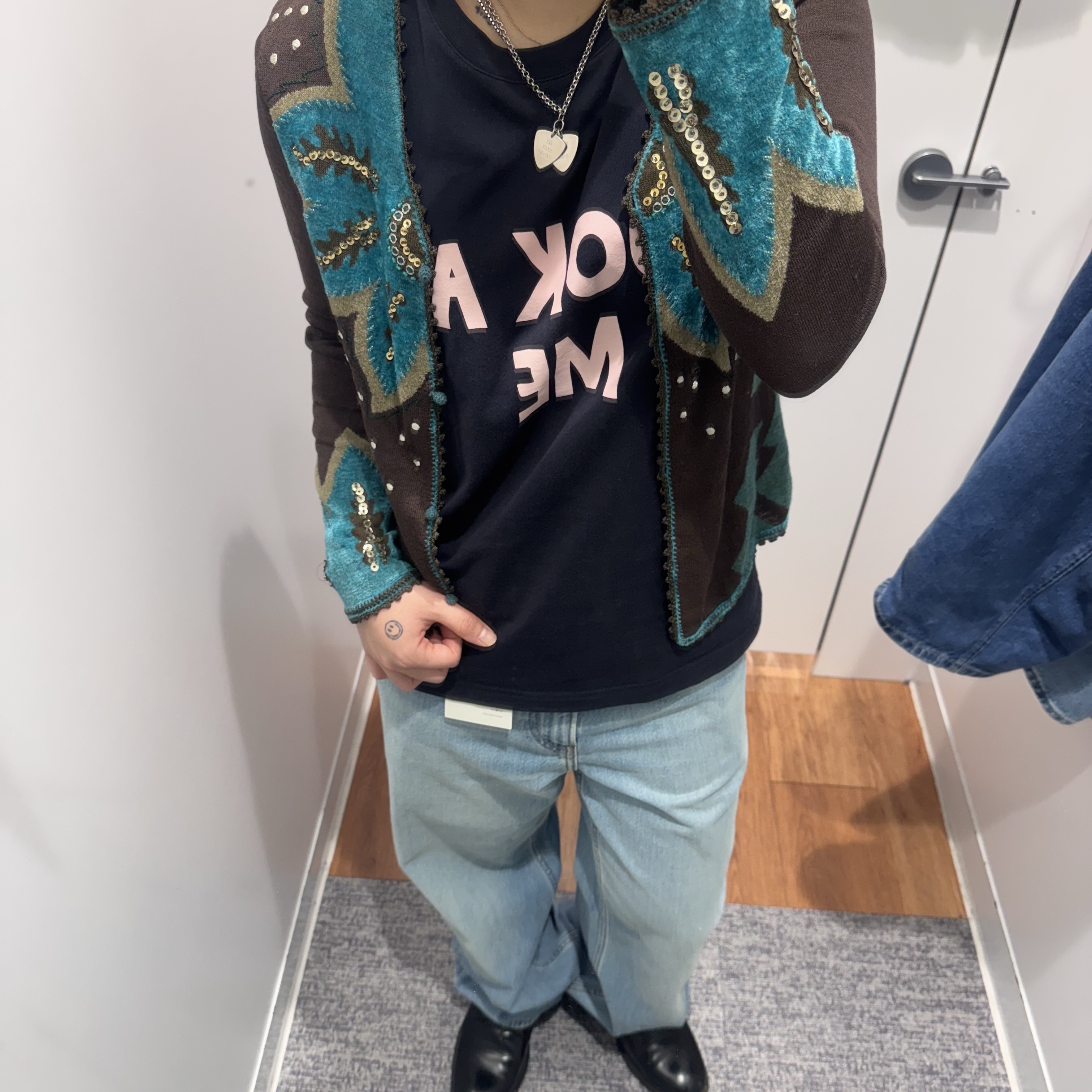 Uniqlo x JW Anderson Straight Jean Blue - KR 착용 스타일