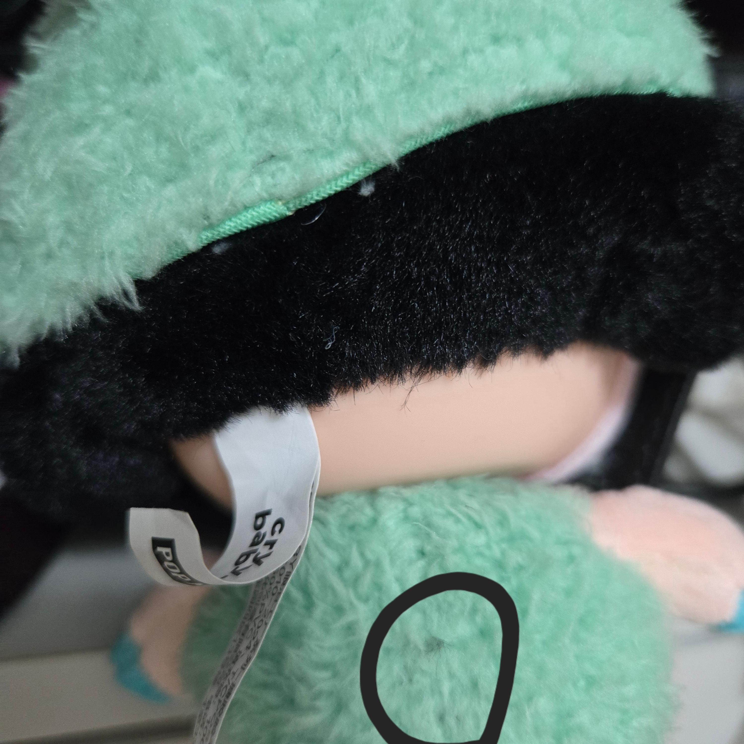 Pop Mart Crybaby Crying Again Series Plush Keyring What A Frog (Opened Case) 착용 스타일 - 3