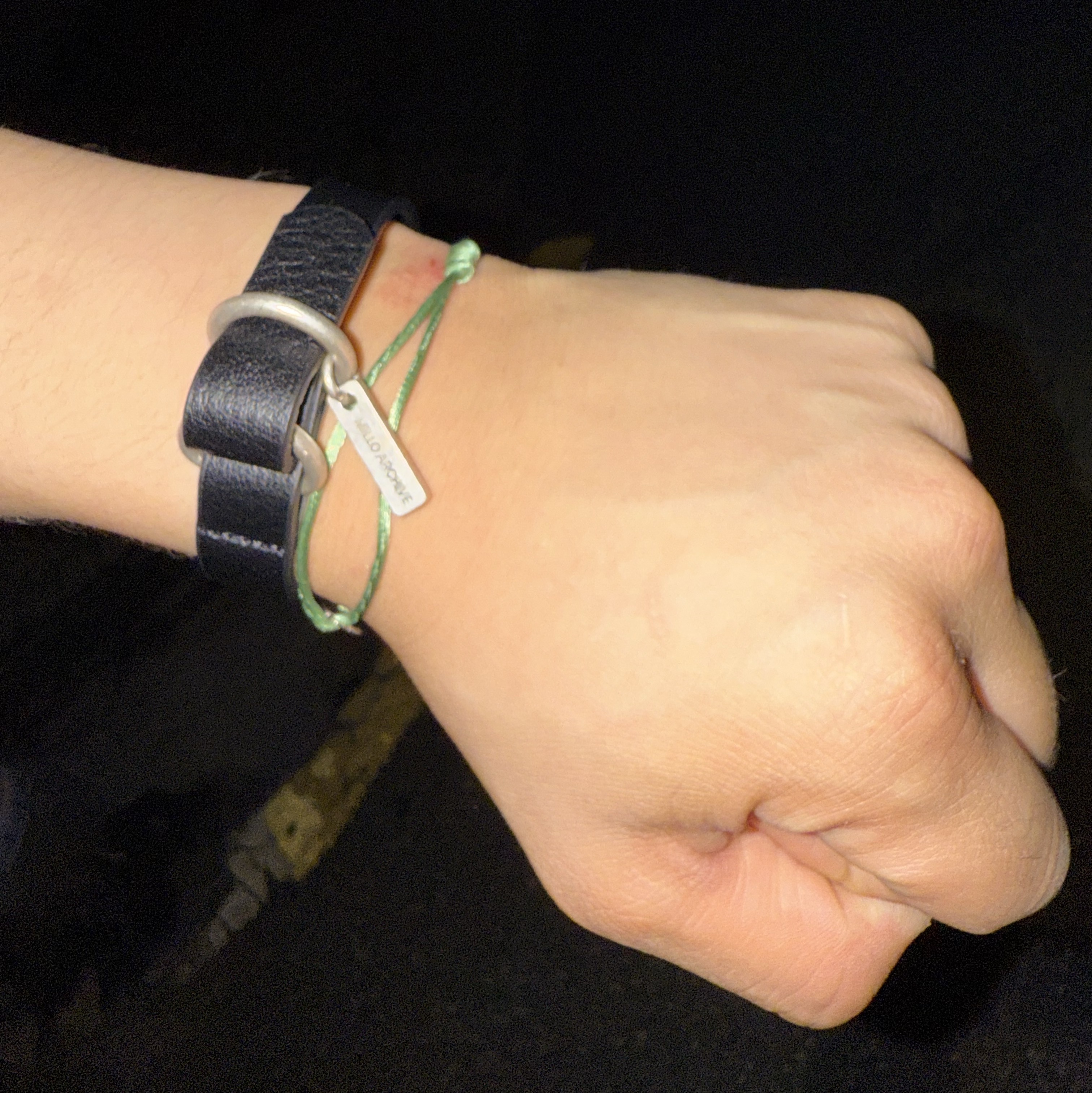 Millo Archive Lopper Leather Bracelet Black 착용 스타일