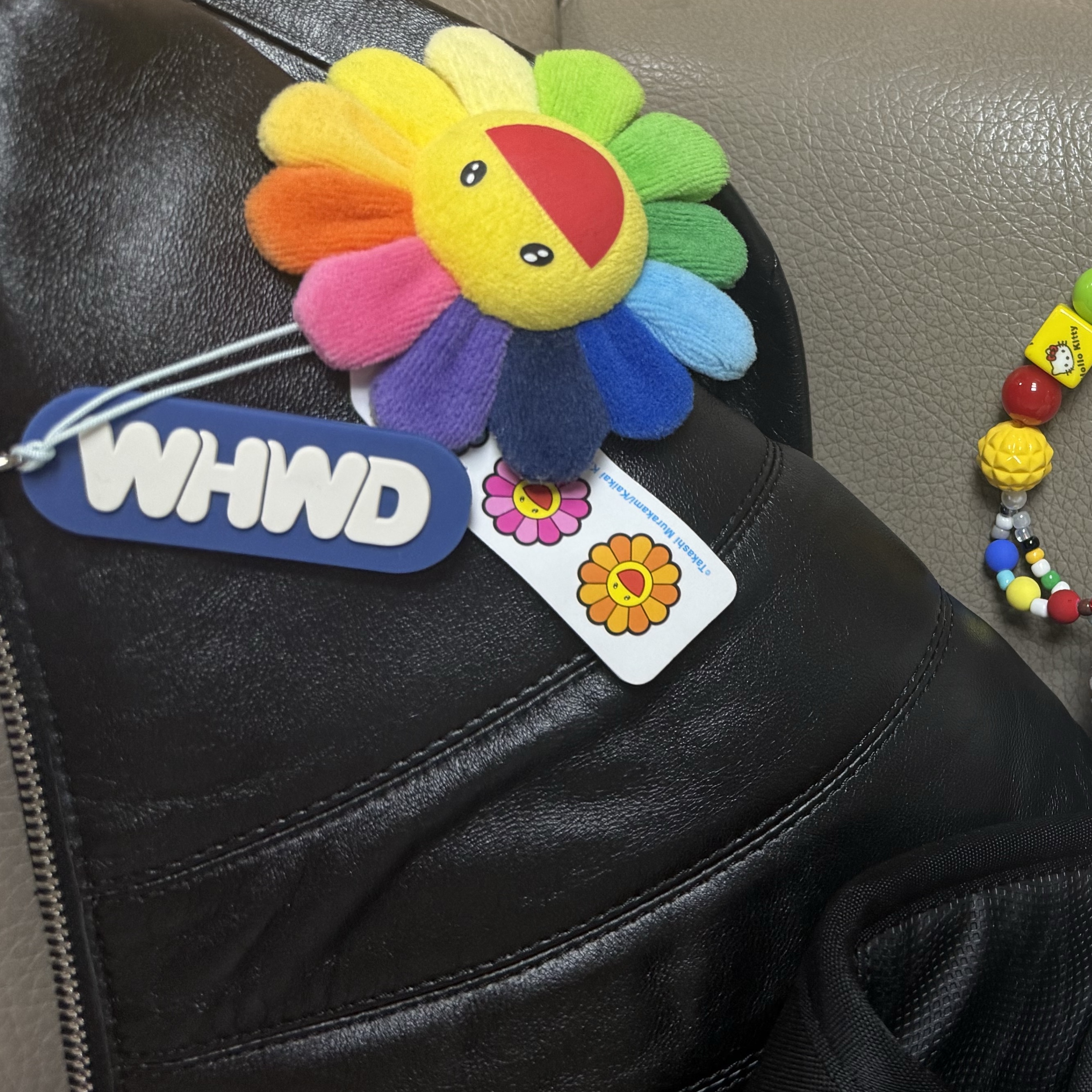 WHWD Silicone Keyring 착용 스타일 - 2