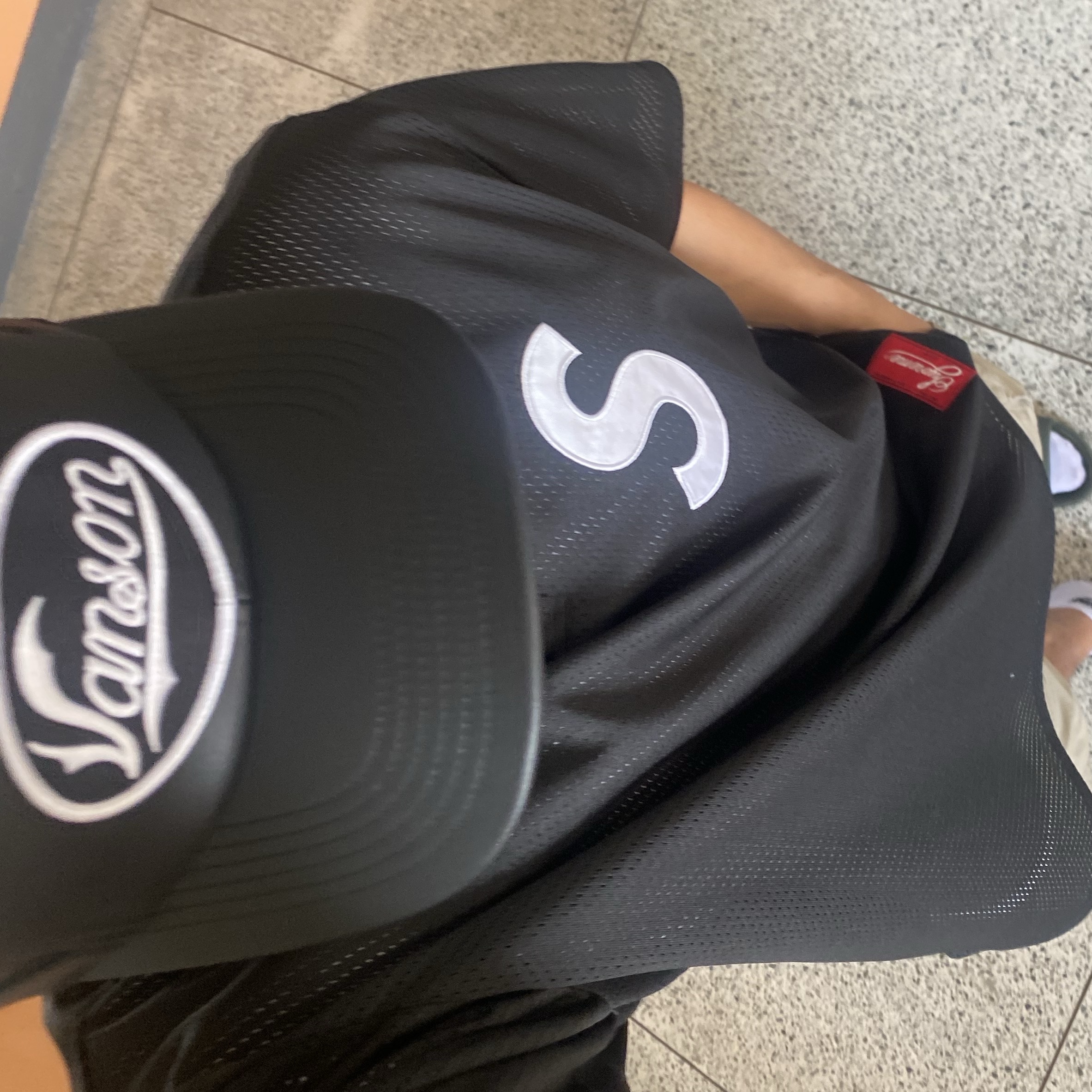 Supreme S Logo Baseball Henley Black - 24FW 착용 스타일