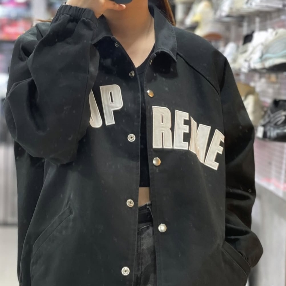 Supreme Arc Denim Coaches Jacket Black - 25SS 착용 스타일