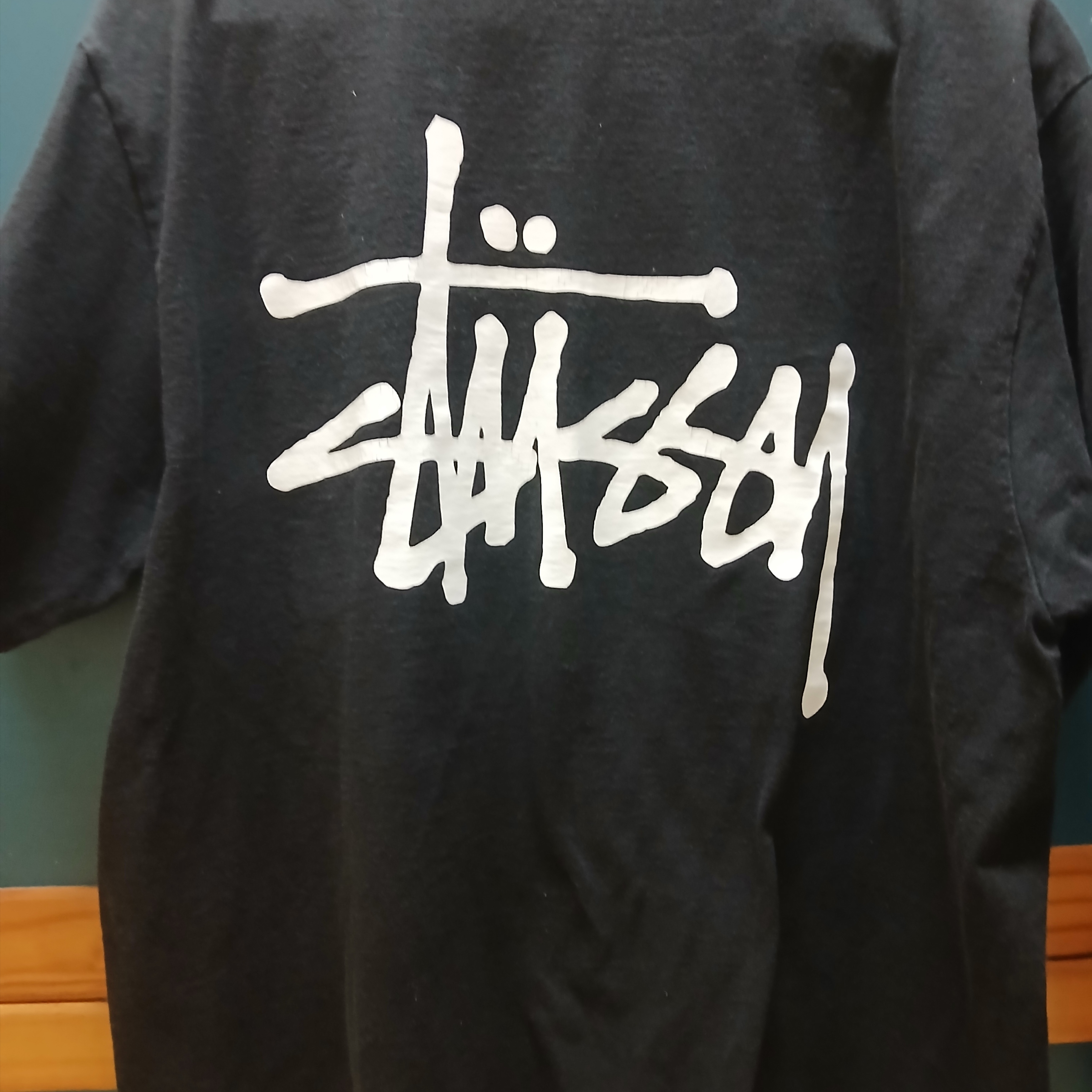 Stussy Basic Stussy T-Shirt Black 2024, 2025, Stussy Basic Stussy T-Shirt Black 2023 착용 스타일 - 2