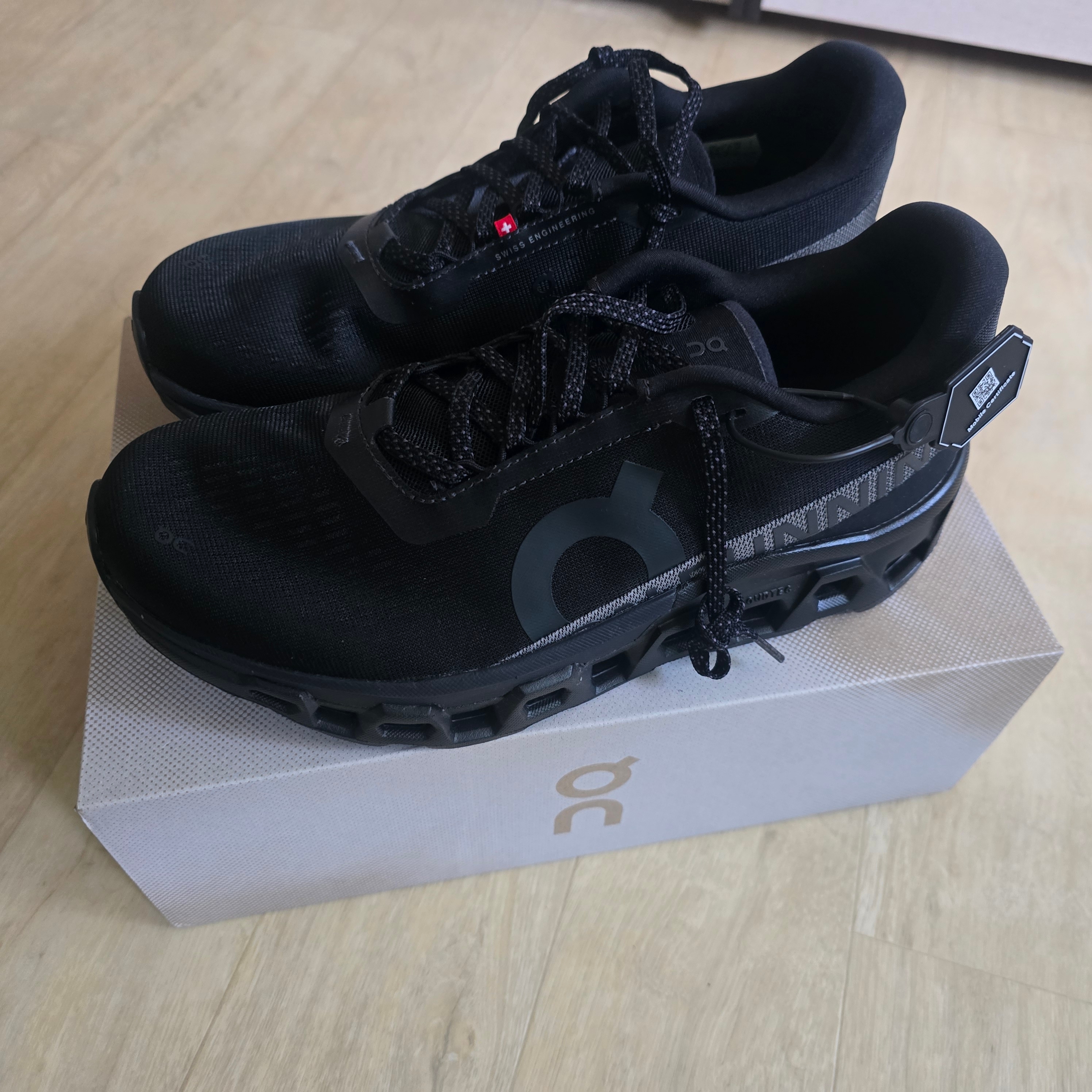 On Running Cloudmonster 2 Black 착용 스타일
