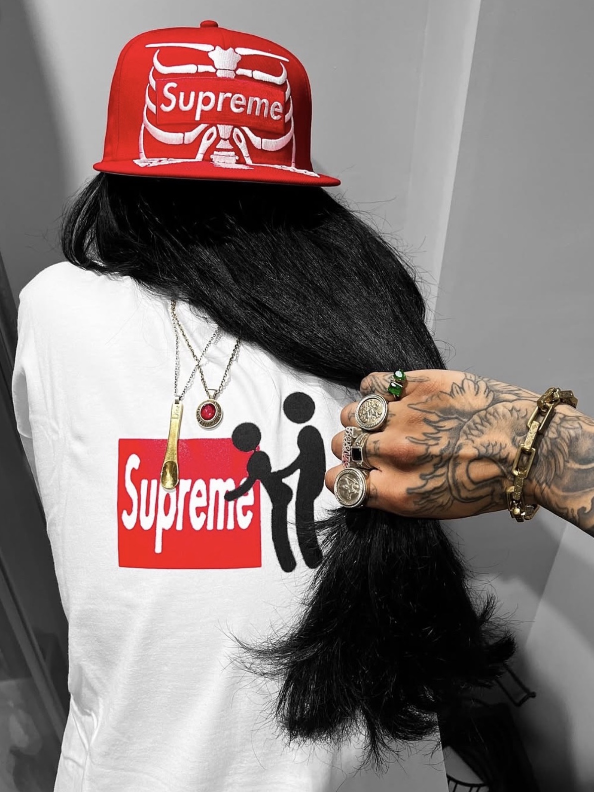 Supreme Stick T-Shirt White - 25FW 착용 스타일 - 2