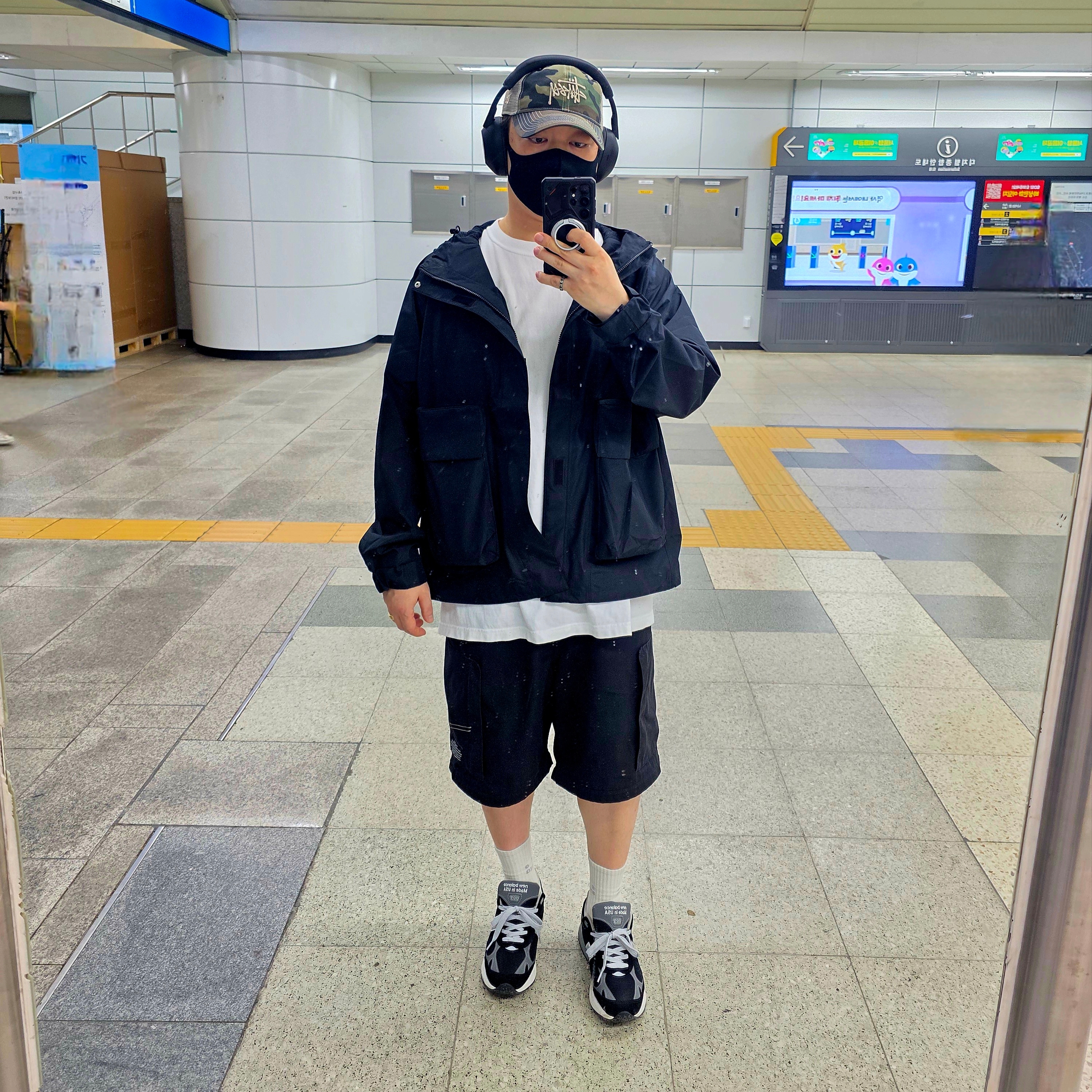 Nike NSW Storm-FIT ADV Tech Pack Gore-Tex Hooded Jacket Black - Asia, Stussy New Era 9twenty Basic Trucker Woodland Camo 착용 스타일