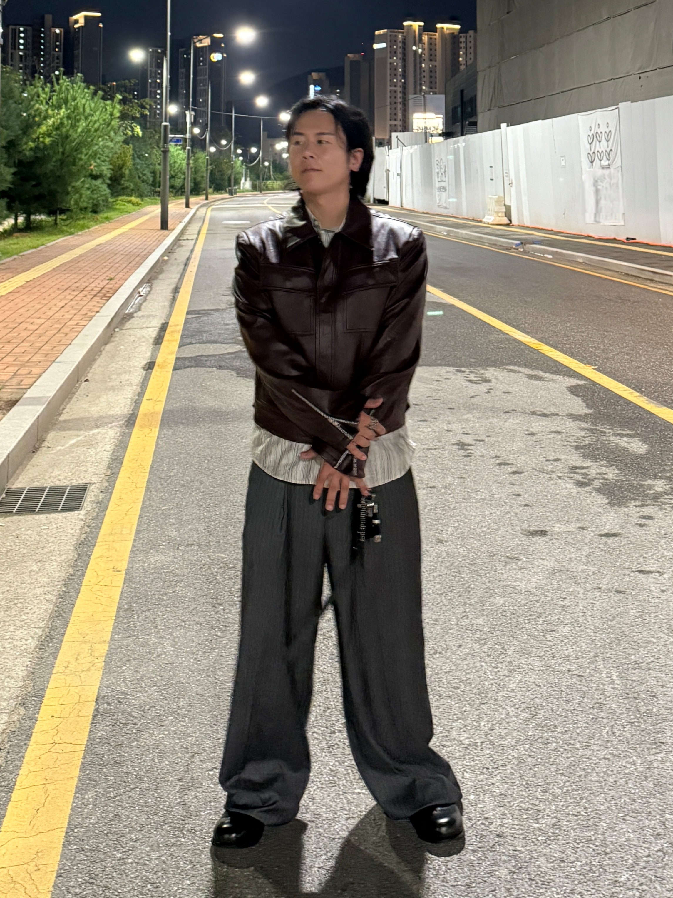 Haleine Trucker Faux Leather Jacket Burgundy (WJ346) 착용 스타일 - 6