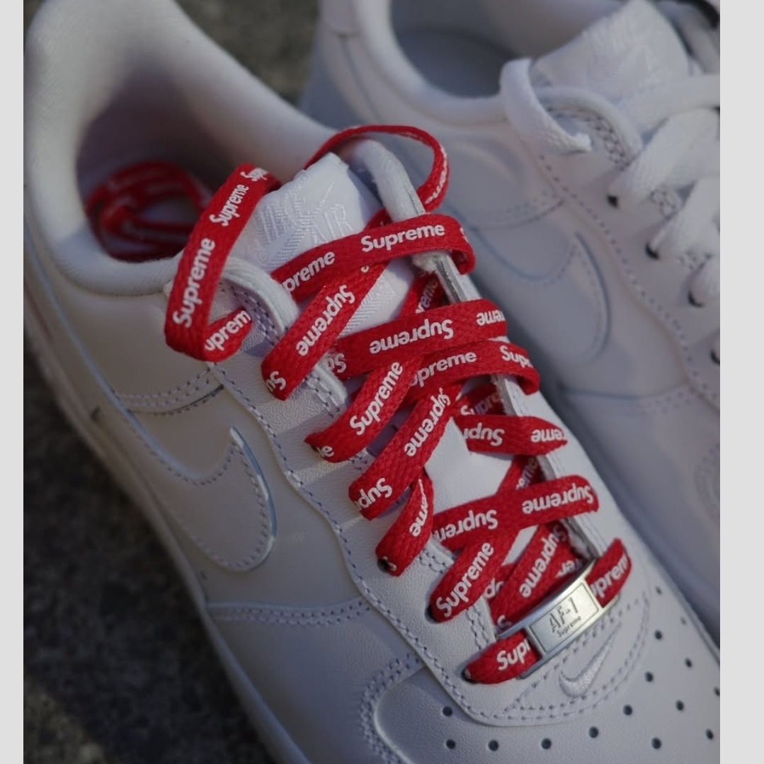 Nike x Supreme Air Force 1 Low White 착용 스타일 - 3