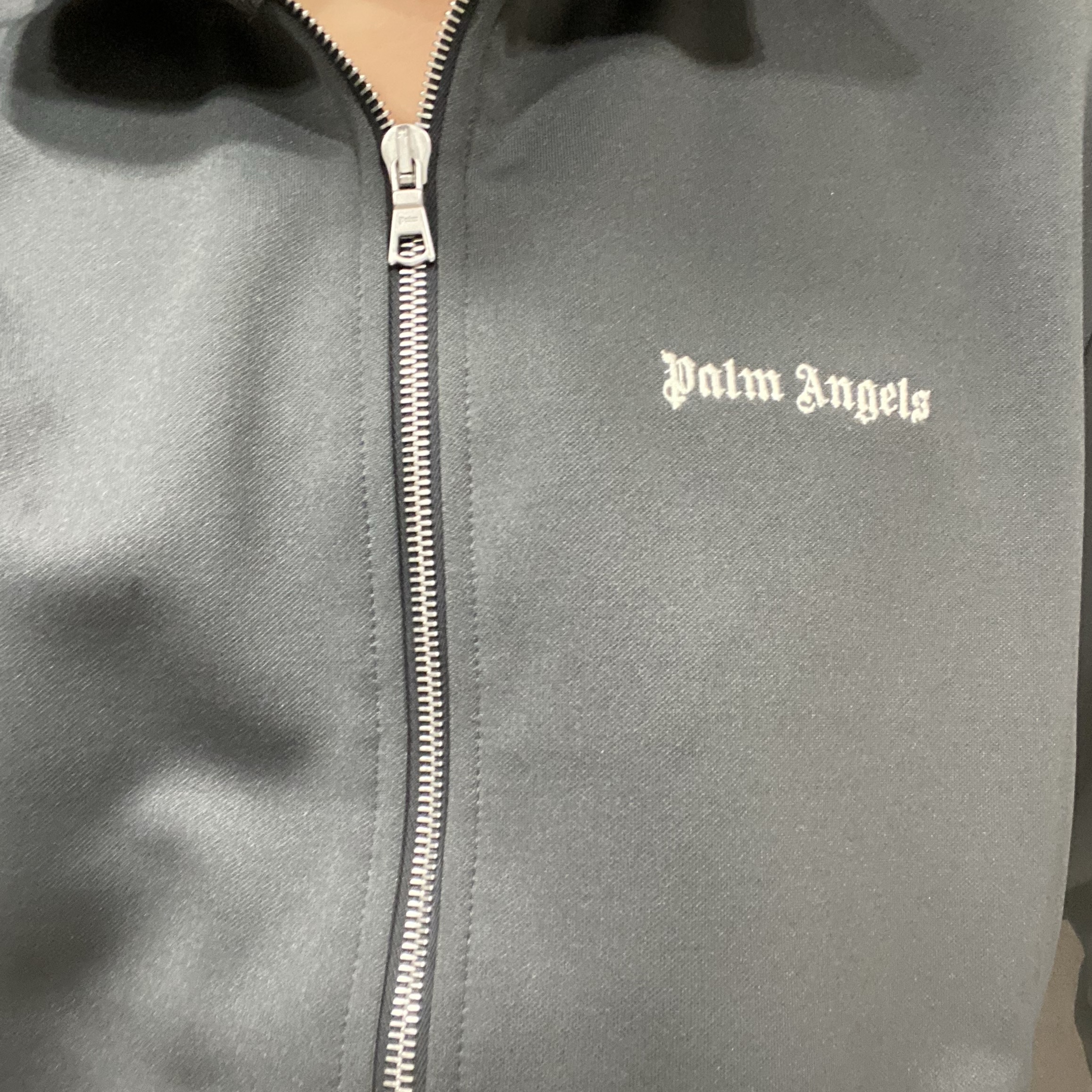 Palm Angels Classic Track Jkt Dark Grey 착용 스타일