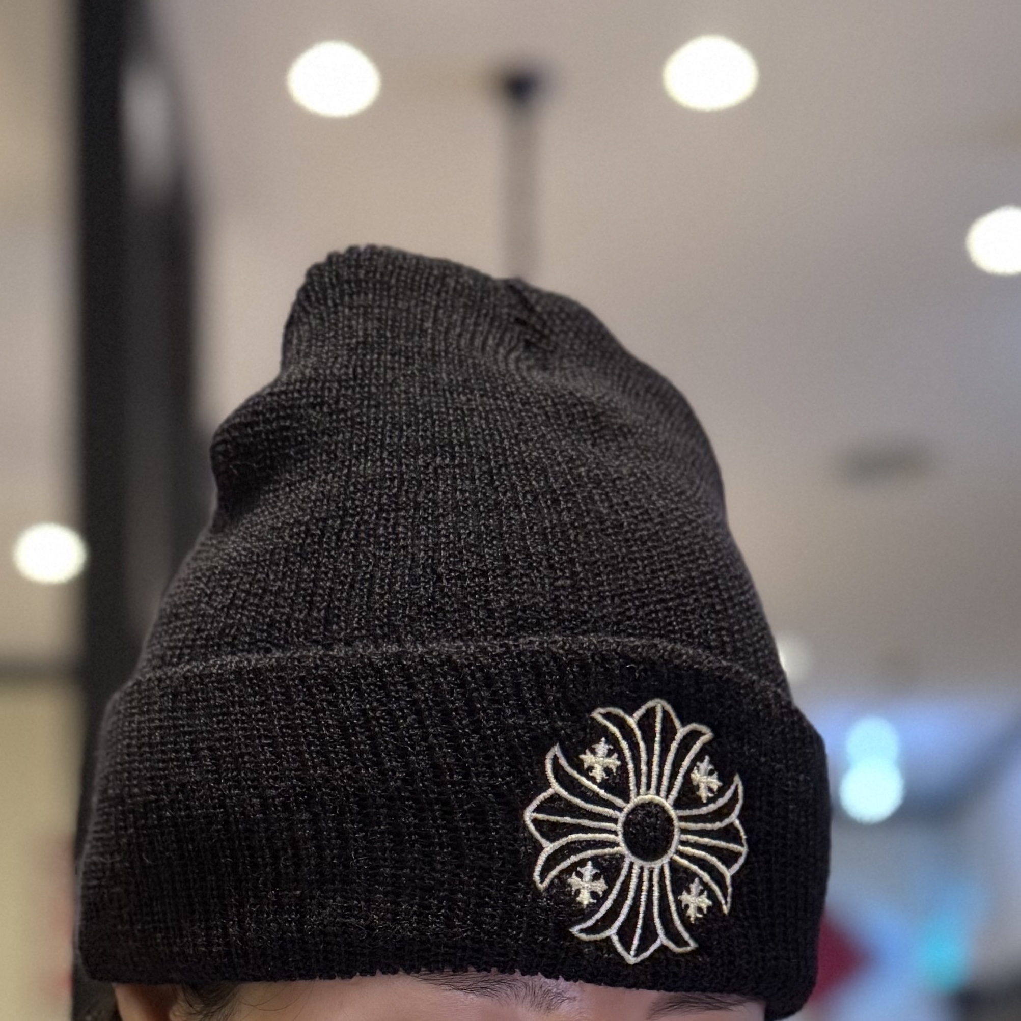 Chrome Hearts Wool Beanie Black White 착용 스타일