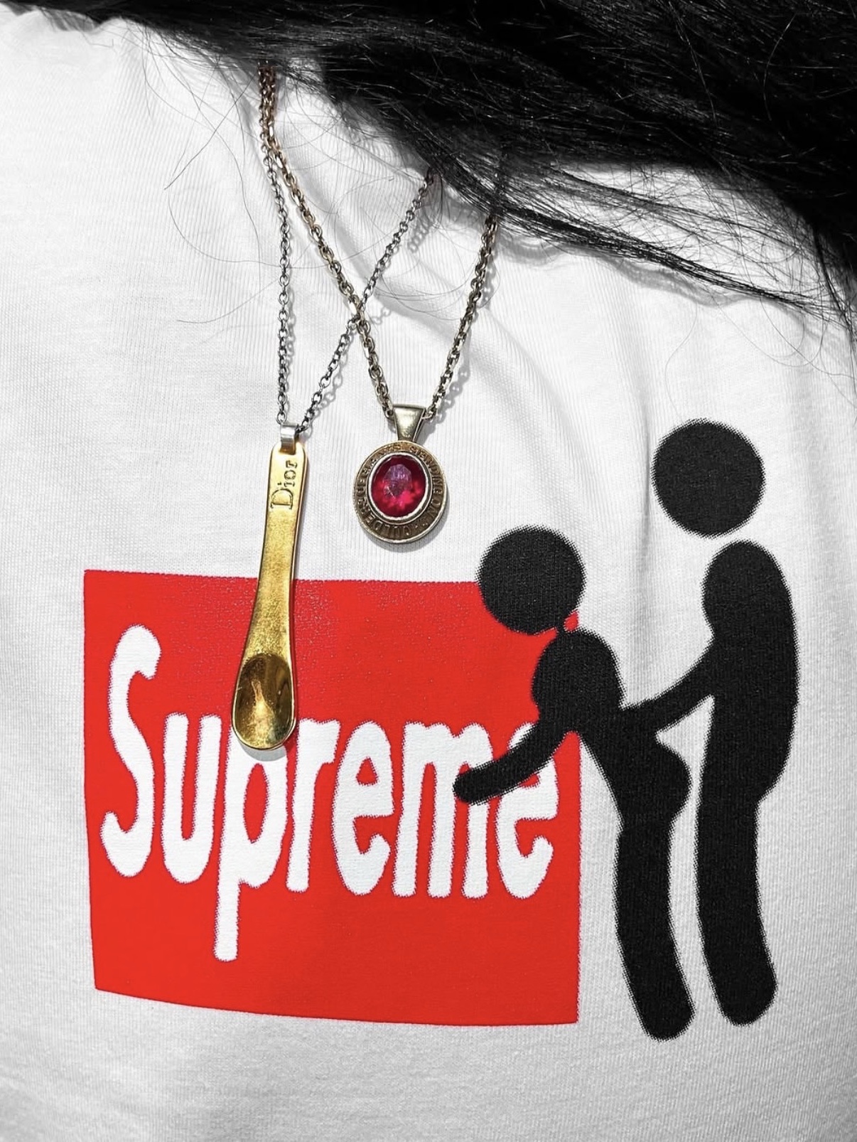 Supreme Stick T-Shirt White - 25FW 착용 스타일 - 1