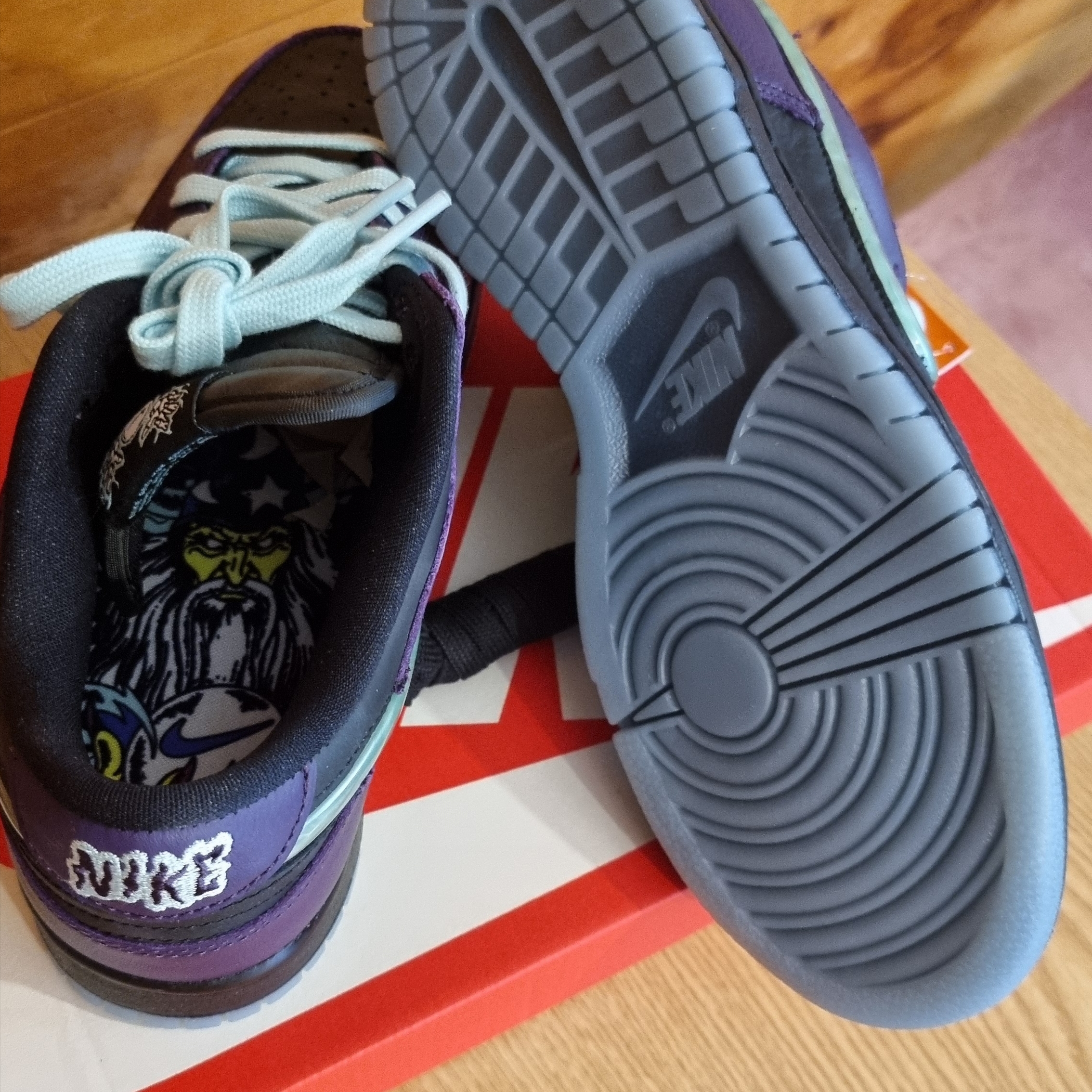 Nike Dunk Low LTD Black Artisan Teal 착용 스타일 - 3