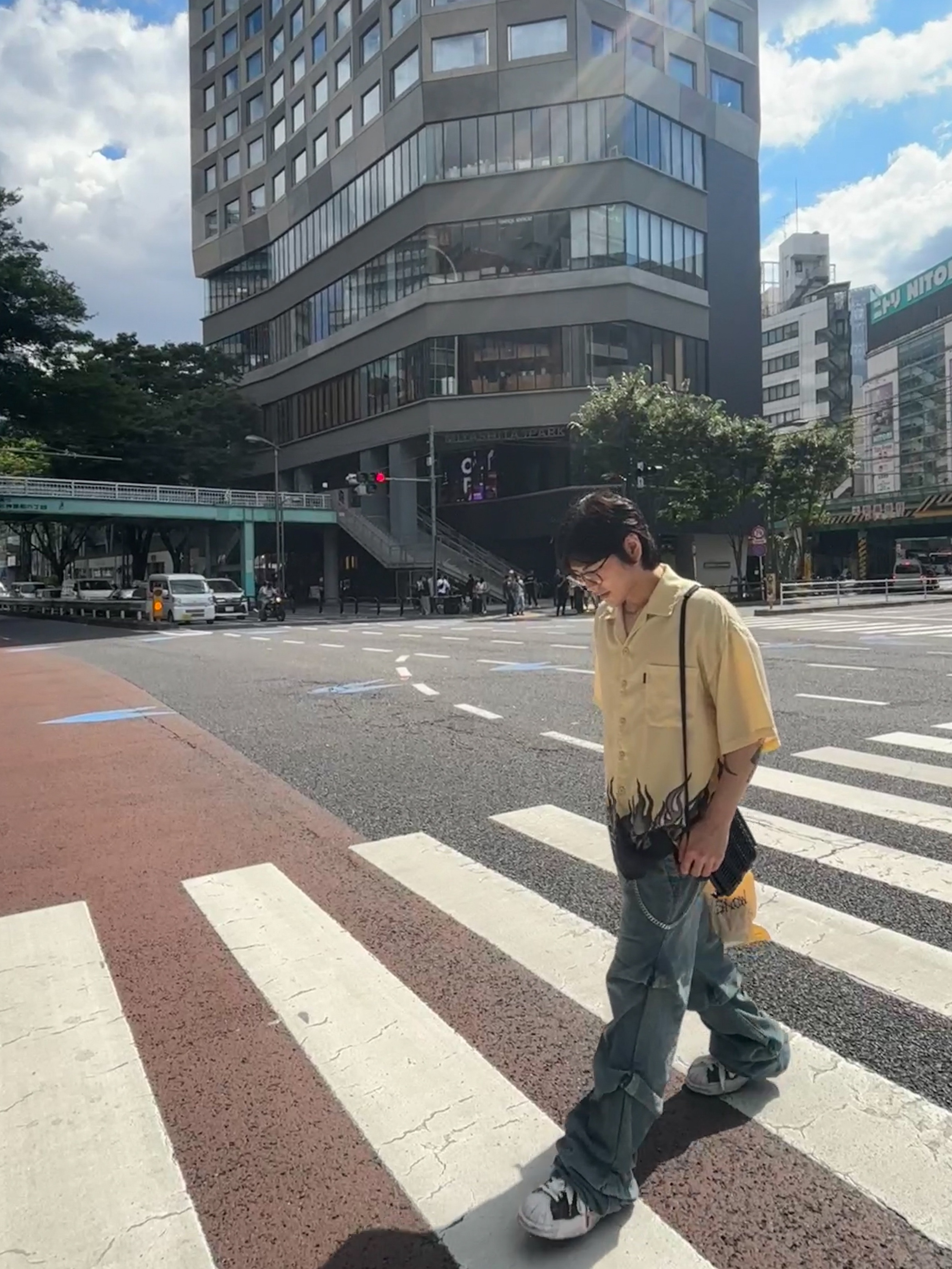 Maison Mihara Yasuhiro Blakey OG Sole Canvas Low-top Sneakers Black White 착용 스타일 - 3