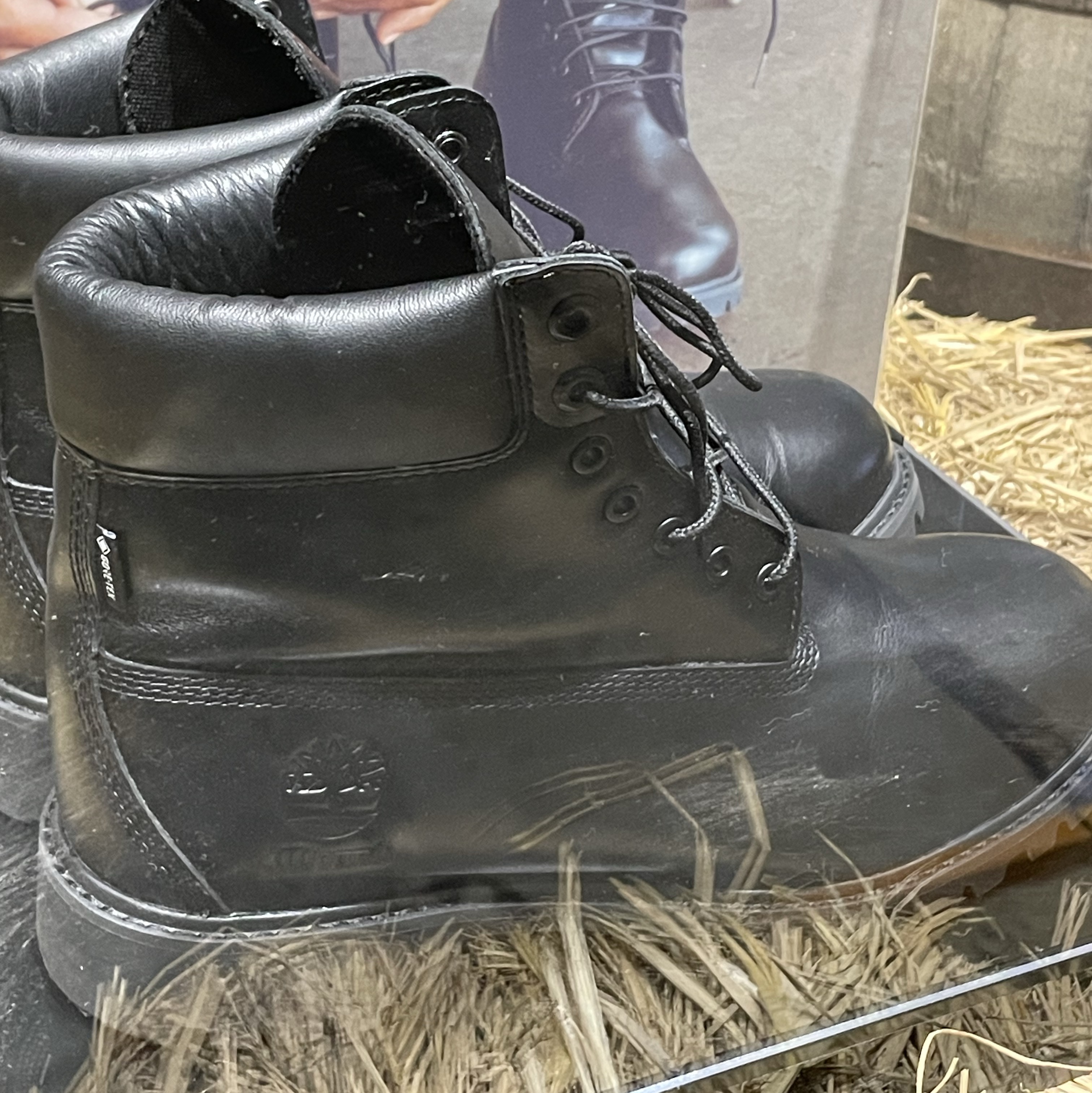 Timberland x JJJJound Premium 6 Inch Waterproof Boot Black - Wide 착용 스타일