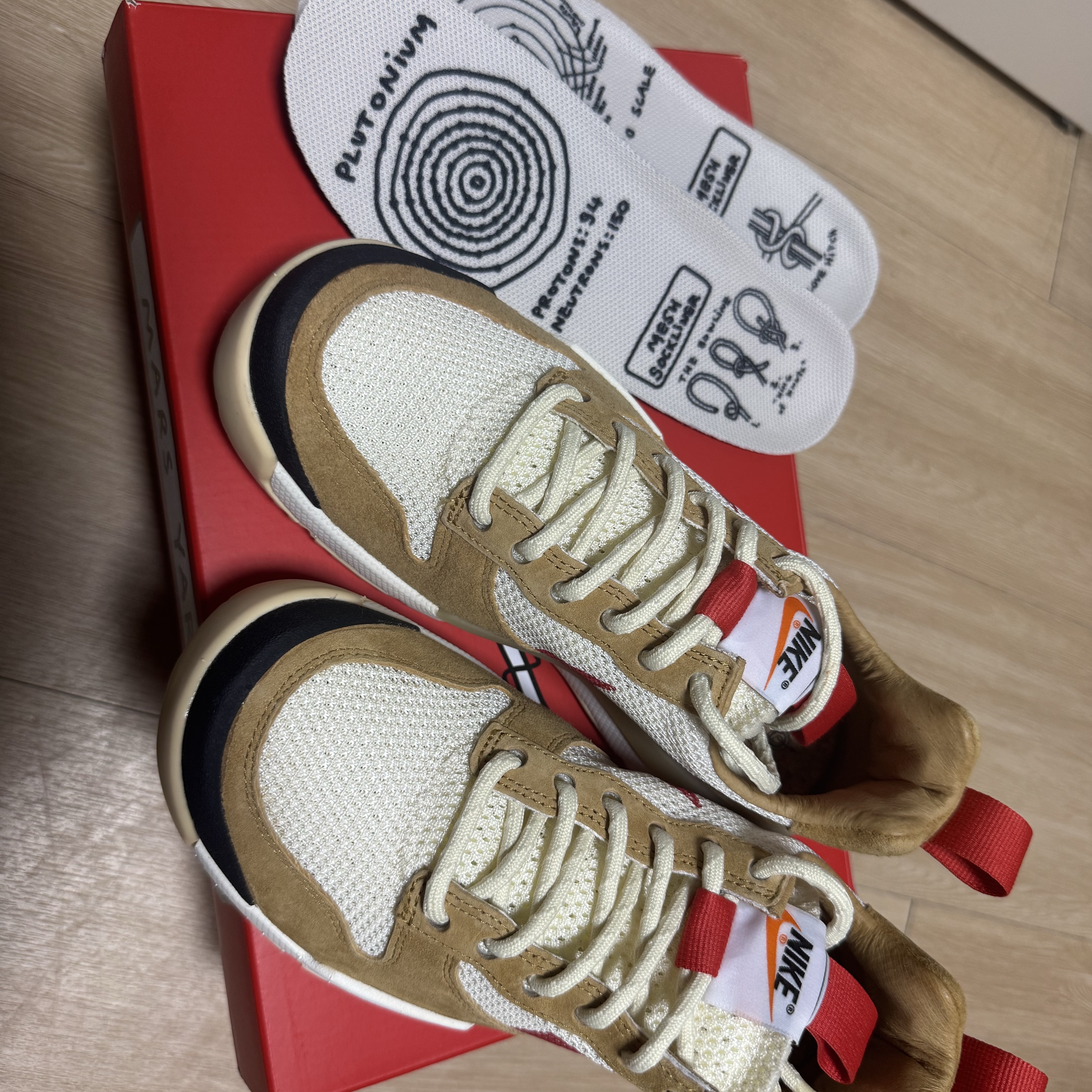Nike x Tom Sachs Mars Yard Shoe 3.0 Space Camp 착용 스타일 - 1