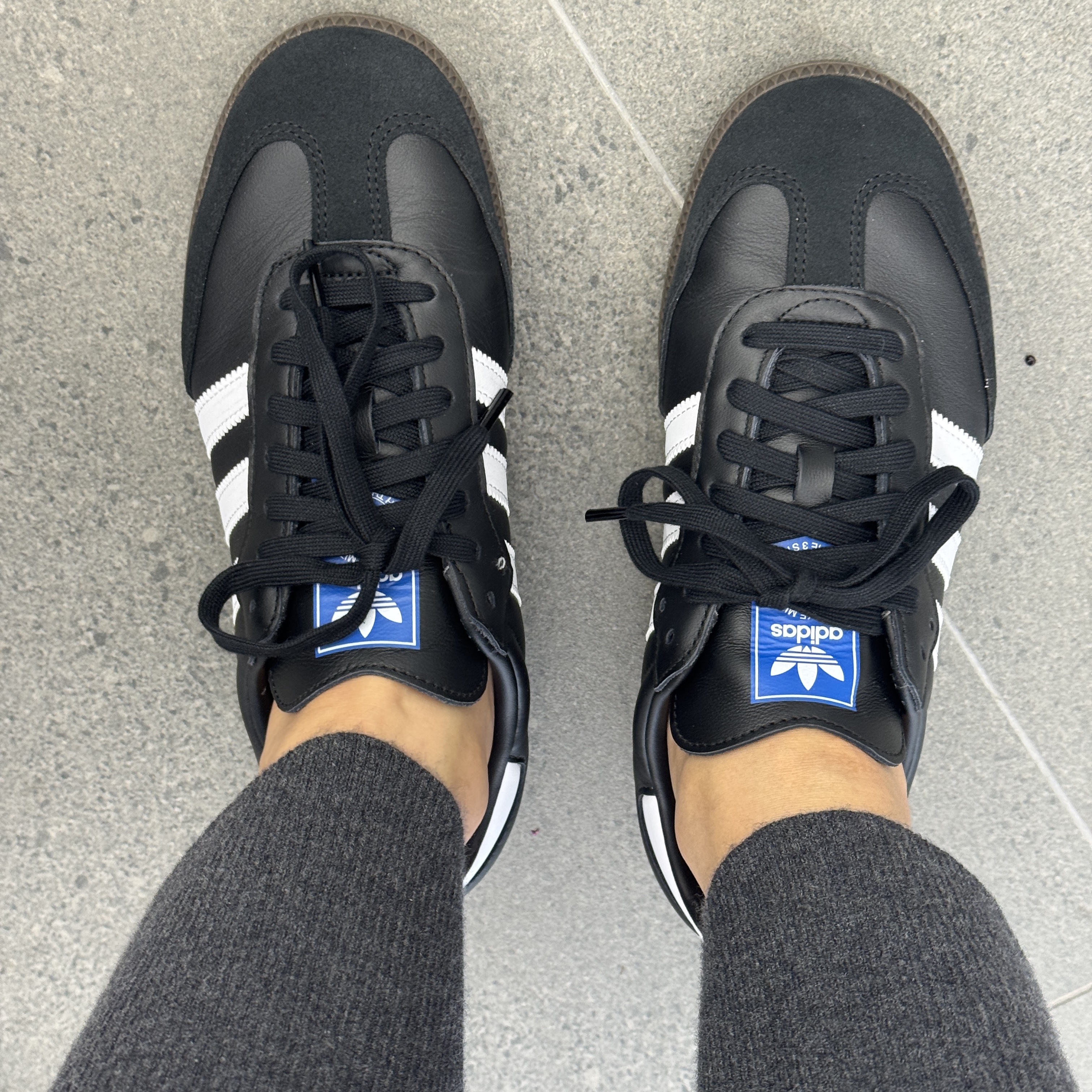 Adidas Samba OG Black White Gum 착용 스타일 - 4