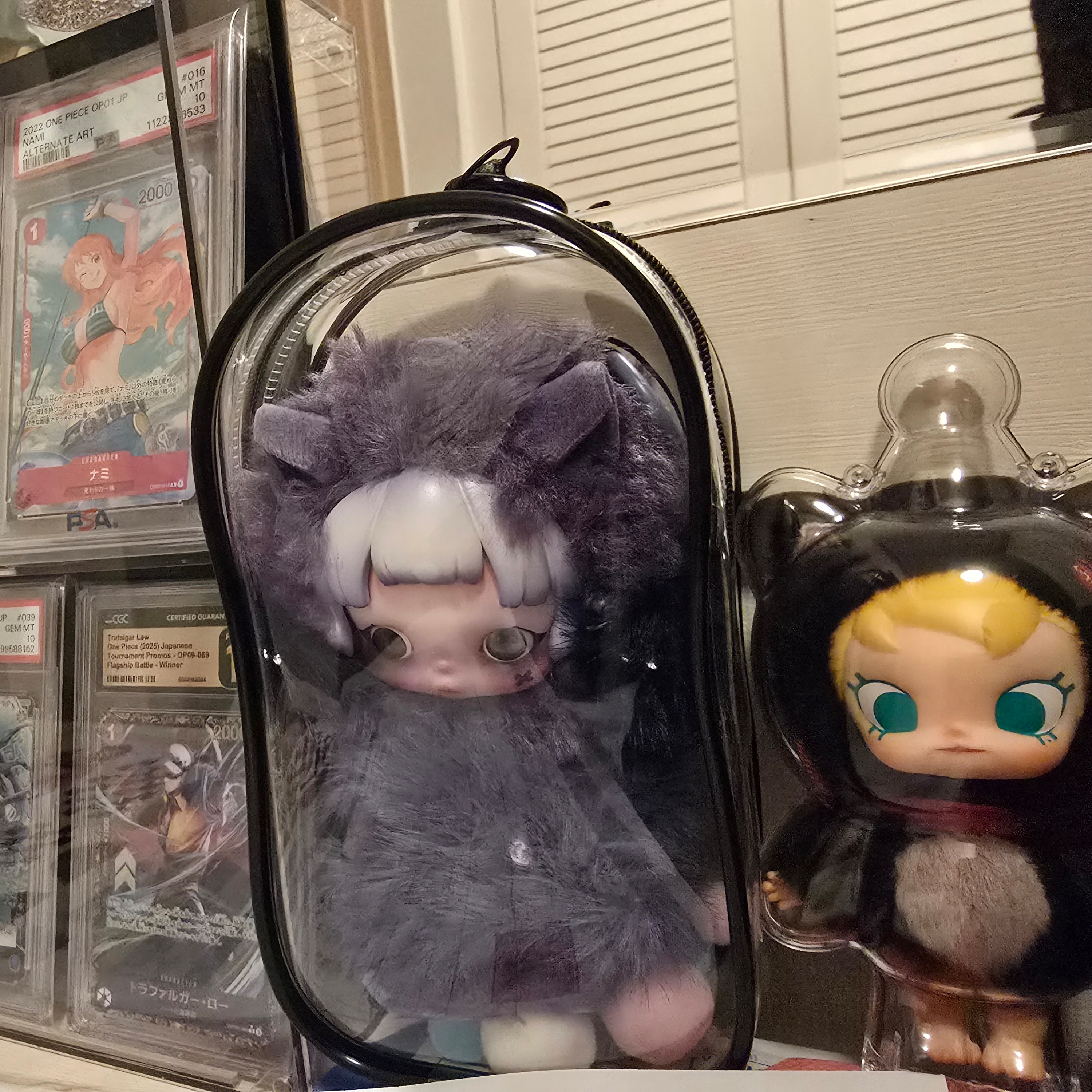 Pop Mart Baby Molly Pocket Friends Series Vinyl Plush Pendant Don't Mess with Me (Opened Case), Pop Mart Skullpanda You Found Me ! Series Plush Doll Pendant Cerberus (Opened Case) 착용 스타일